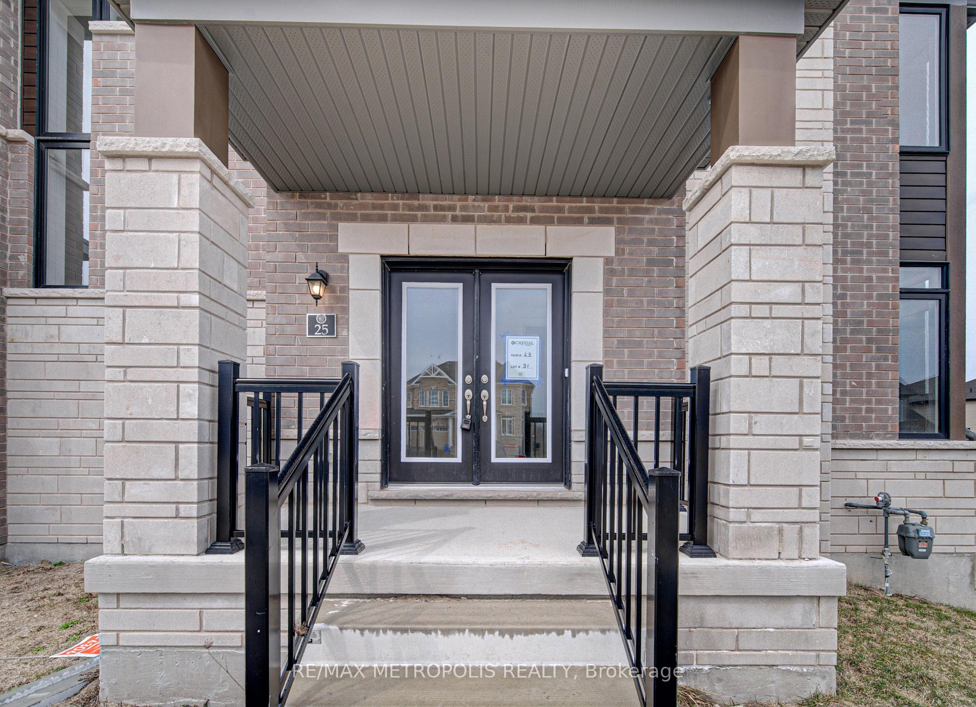 Photo 4 of 25 Heming Street, Brant, Paris — HOMEH