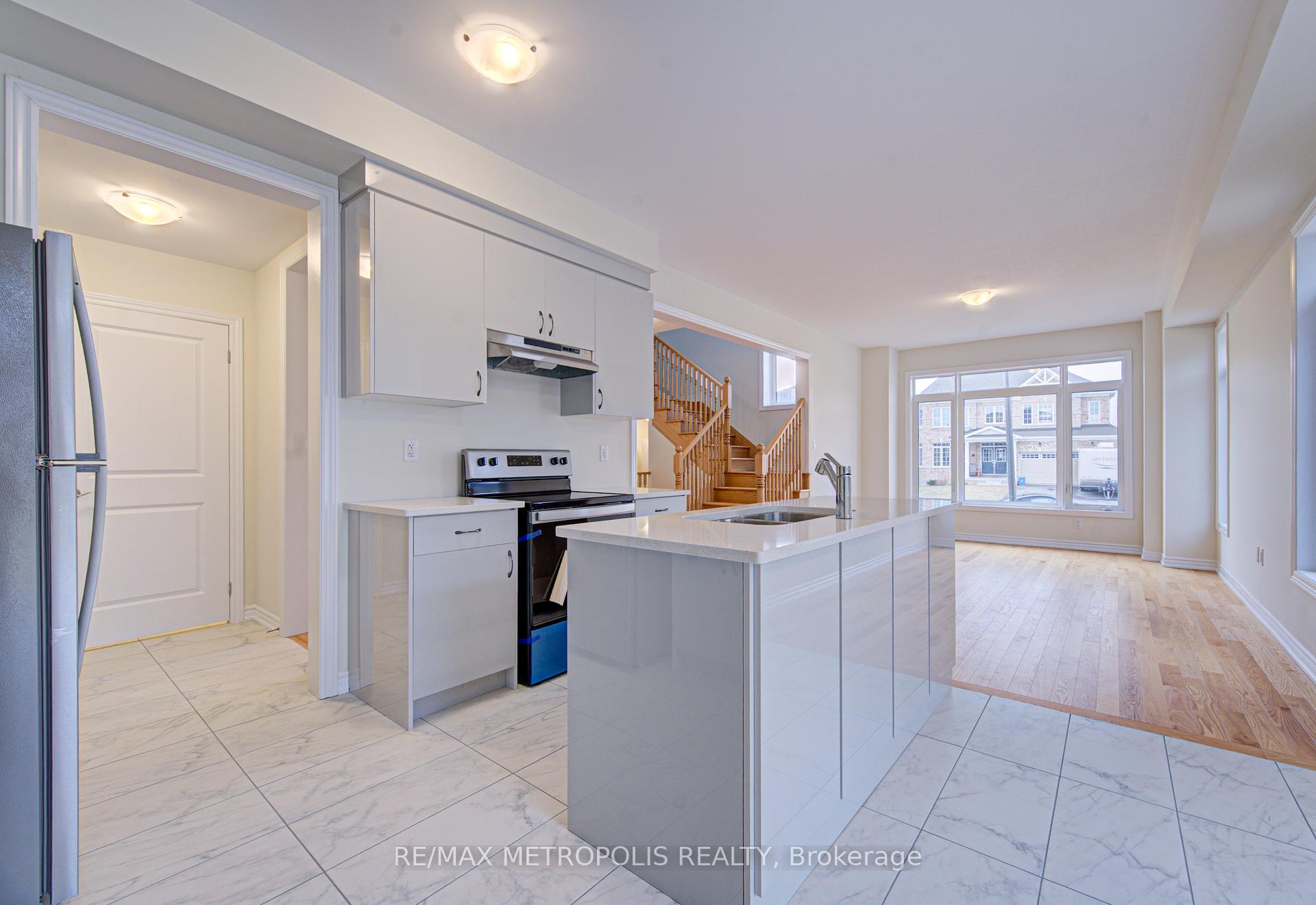 Photo 18 of 25 Heming Street, Brant, Paris — HOMEH