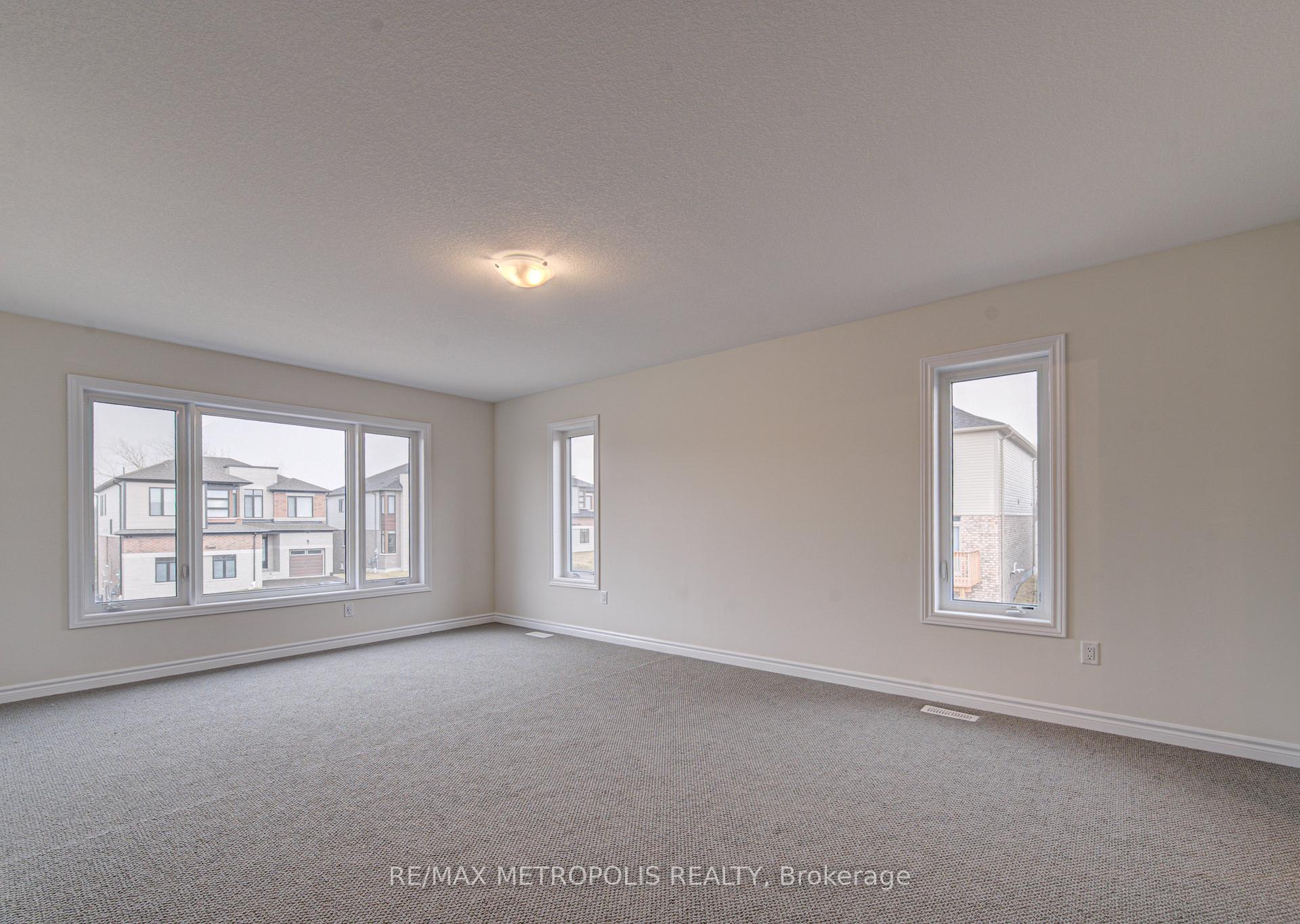 Photo 27 of 25 Heming Street, Brant, Paris — HOMEH