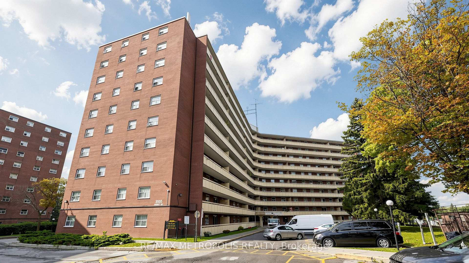 Photo 1 of Unit 1006, 3555 Derry Road E, Mississauga, Malton — HOMEH