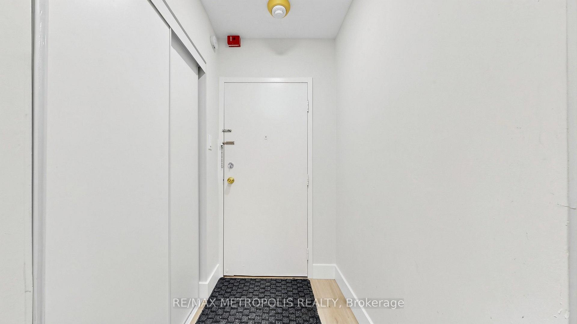 Photo 26 of Unit 1006, 3555 Derry Road E, Mississauga, Malton — HOMEH