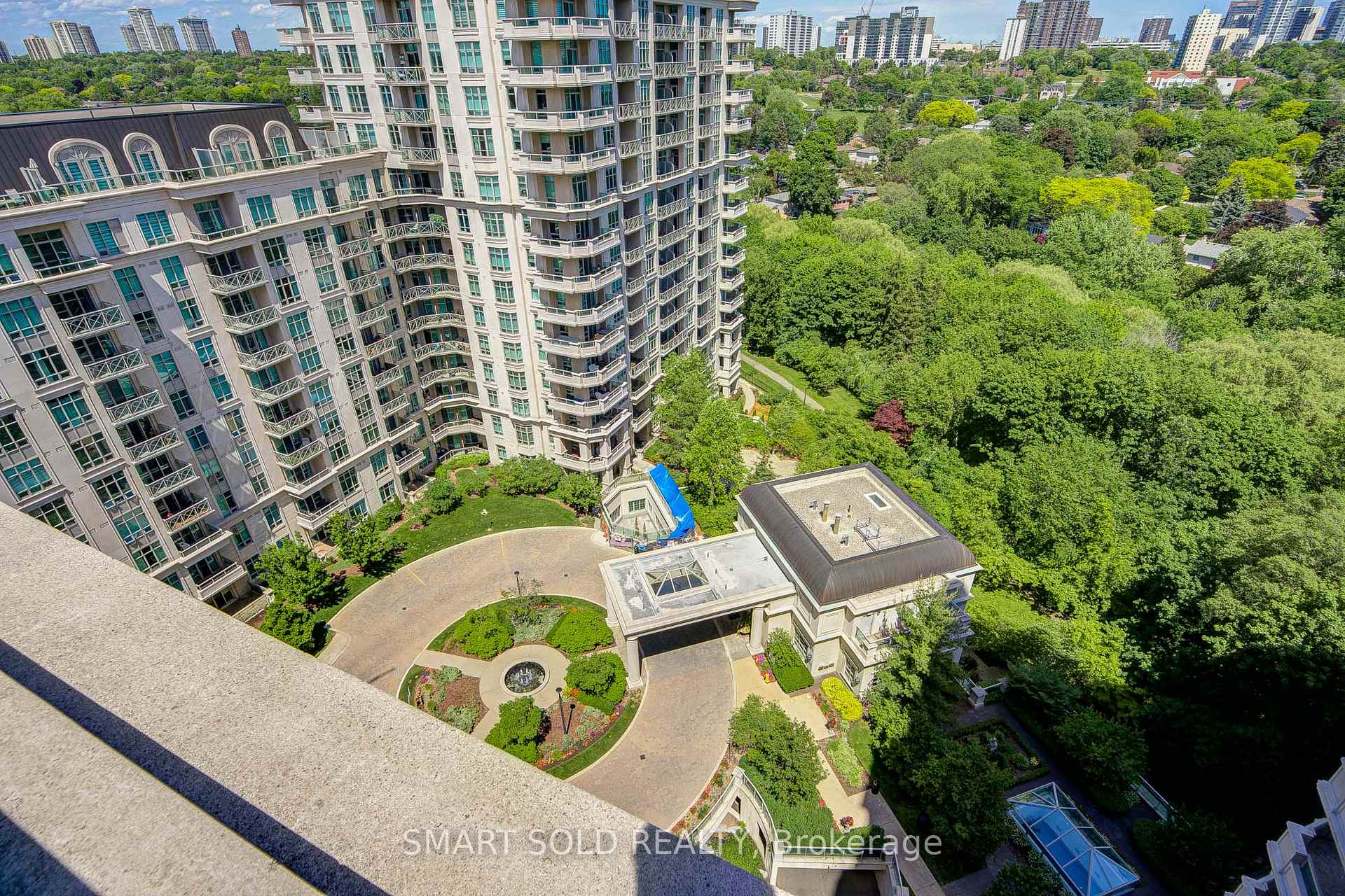 Photo 42 of Unit 1514, 10 Bloorview Place, North York, Don Valley Village — HOMEH