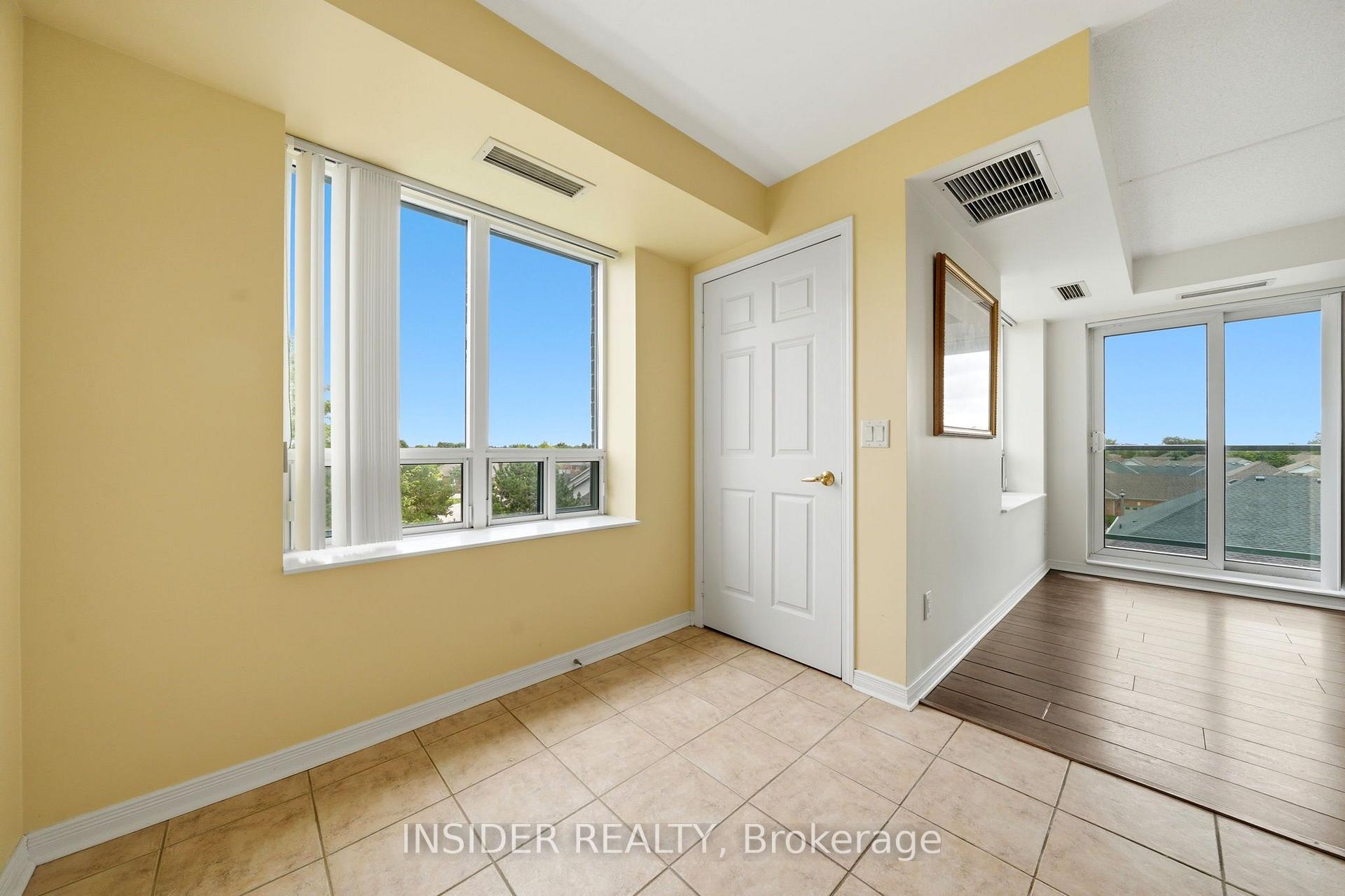 Photo 10 of Unit 315, 25 Via Rosedale Way, Brampton, Sandringham-Wellington — HOMEH