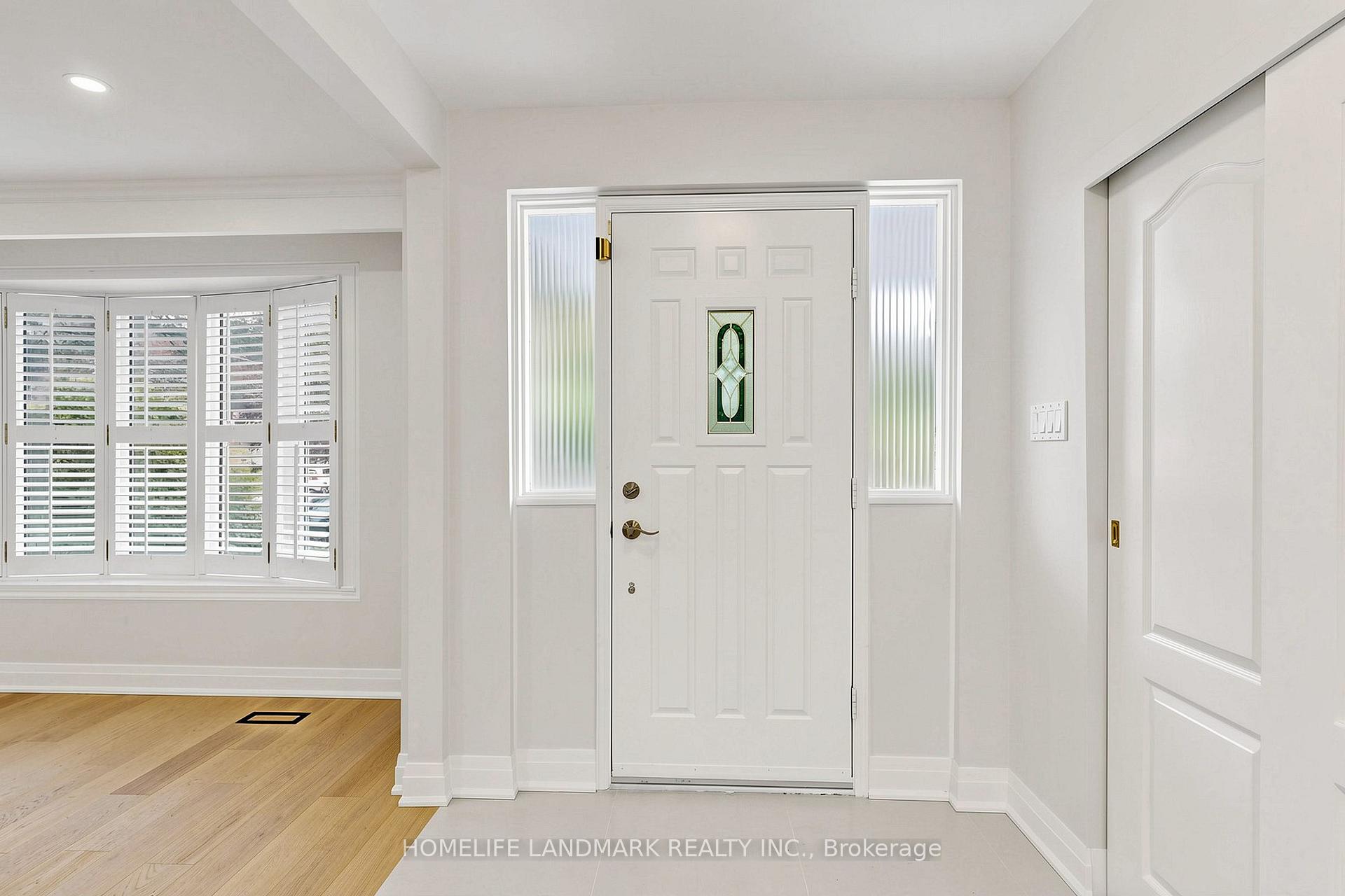 Photo 6 of 29 Dexter Boulevard, North York, Hillcrest Village — HOMEH