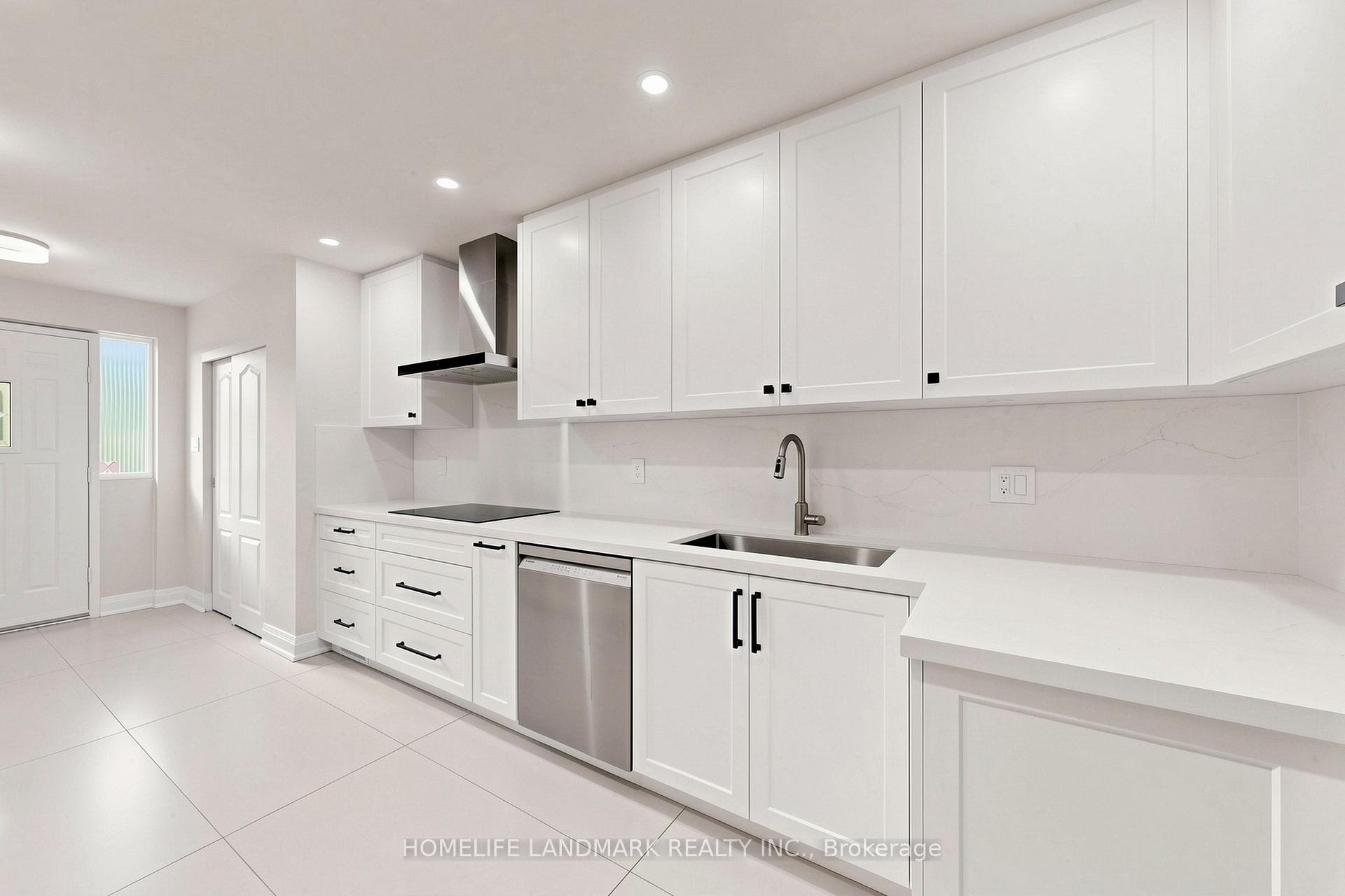 Photo 13 of 29 Dexter Boulevard, North York, Hillcrest Village — HOMEH