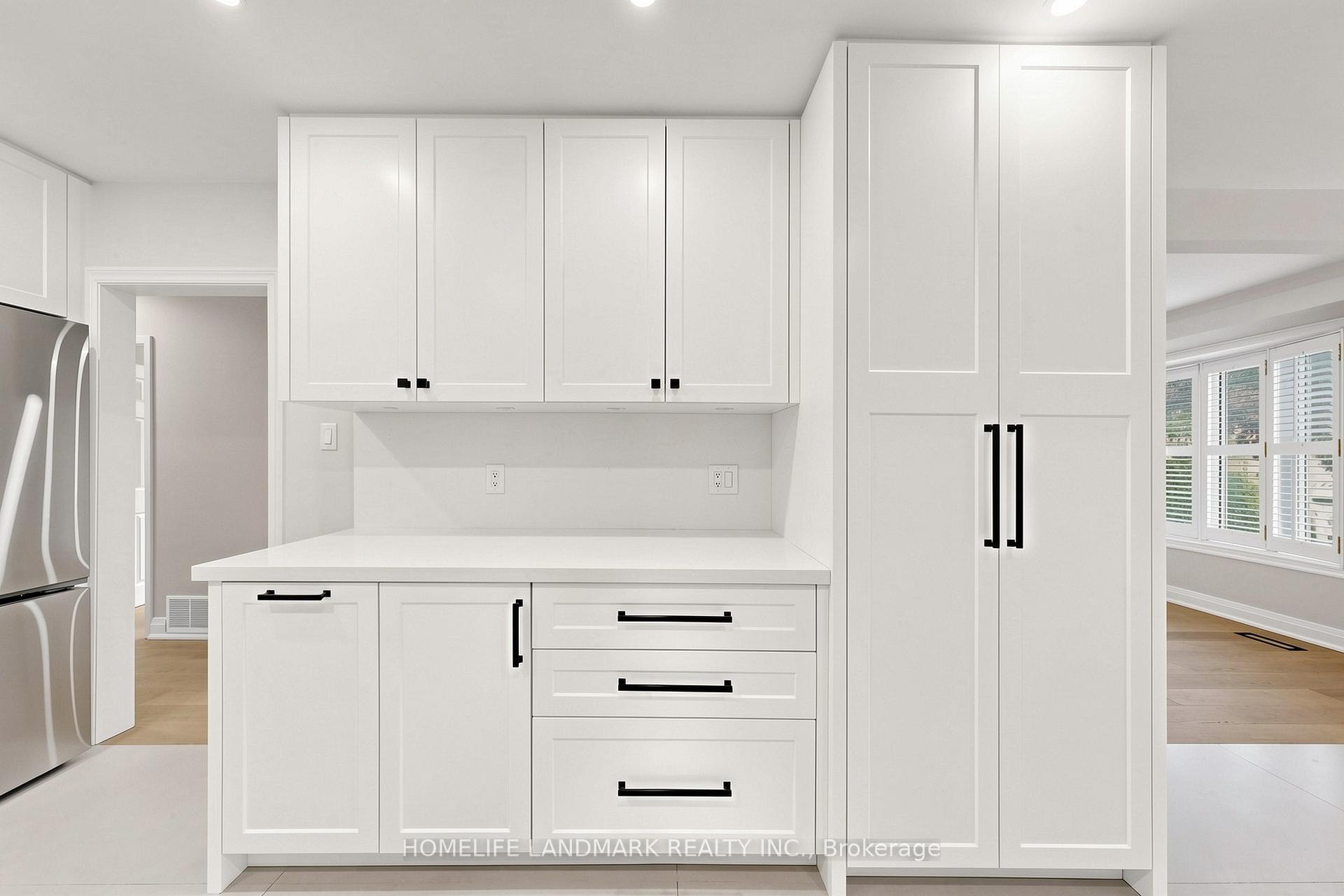 Photo 17 of 29 Dexter Boulevard, North York, Hillcrest Village — HOMEH