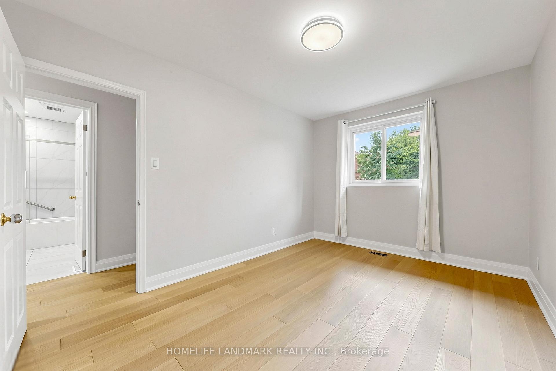 Photo 27 of 29 Dexter Boulevard, North York, Hillcrest Village — HOMEH
