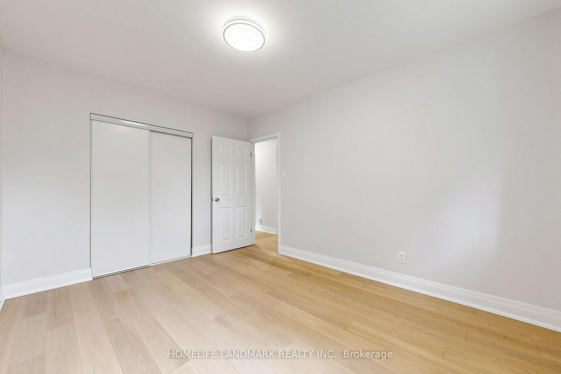 Photo 28 of 29 Dexter Boulevard, North York, Hillcrest Village — HOMEH