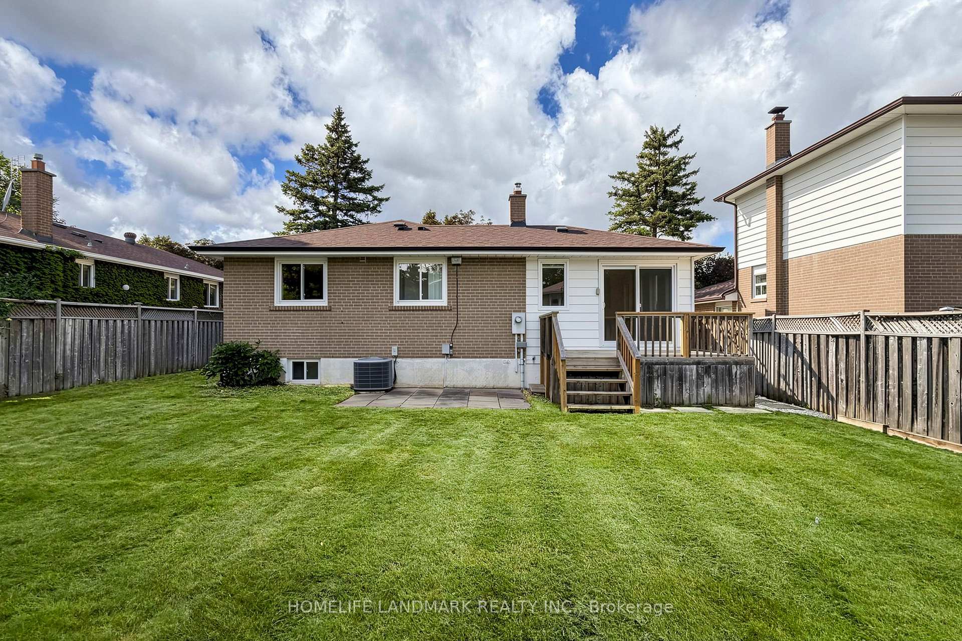 Photo 41 of 29 Dexter Boulevard, North York, Hillcrest Village — HOMEH