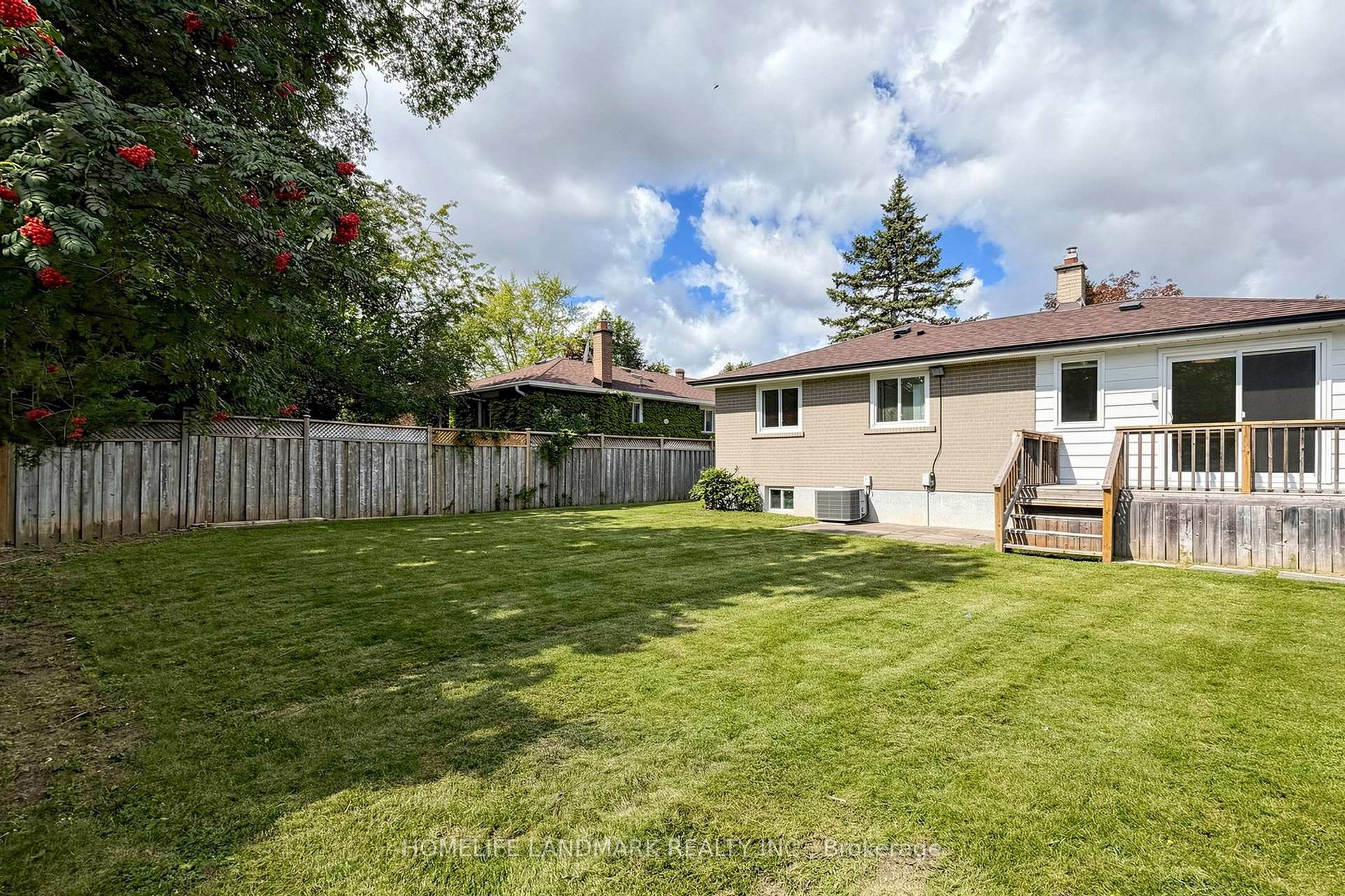 Photo 42 of 29 Dexter Boulevard, North York, Hillcrest Village — HOMEH