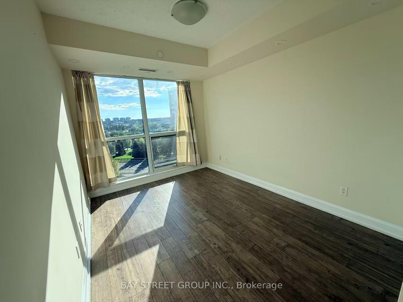 Photo 10 of Unit 502, 18 Graydon Hall Drive, North York, Parkwoods-Donalda — HOMEH