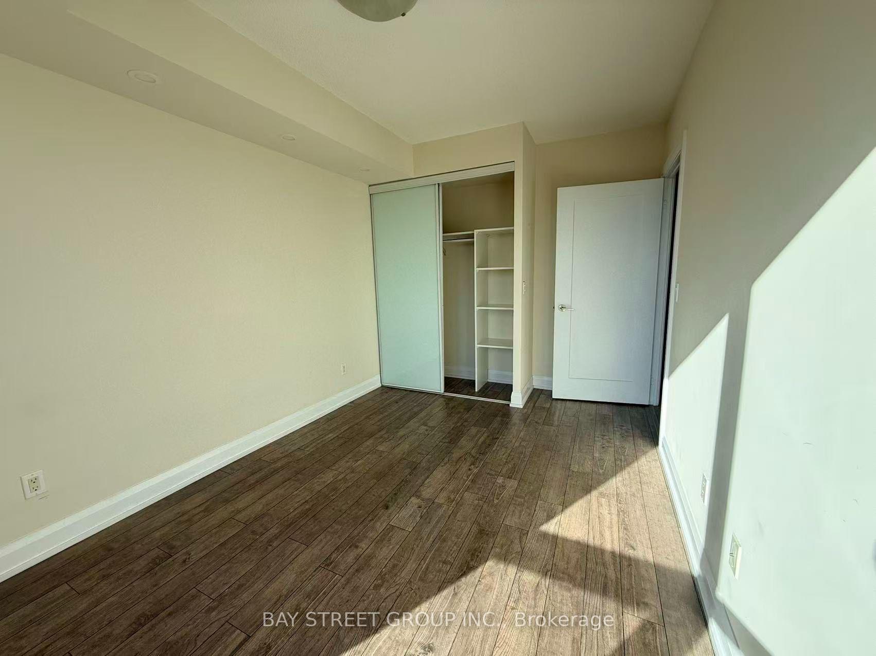 Photo 11 of Unit 502, 18 Graydon Hall Drive, North York, Parkwoods-Donalda — HOMEH