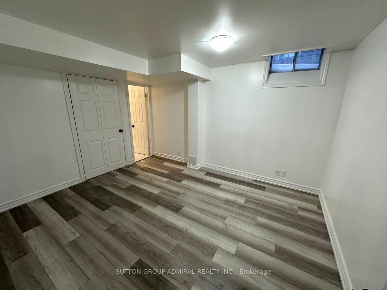 Photo 4 of Unit Bsmt, 16 Fairty Drive, Markham, Middlefield — HOMEH
