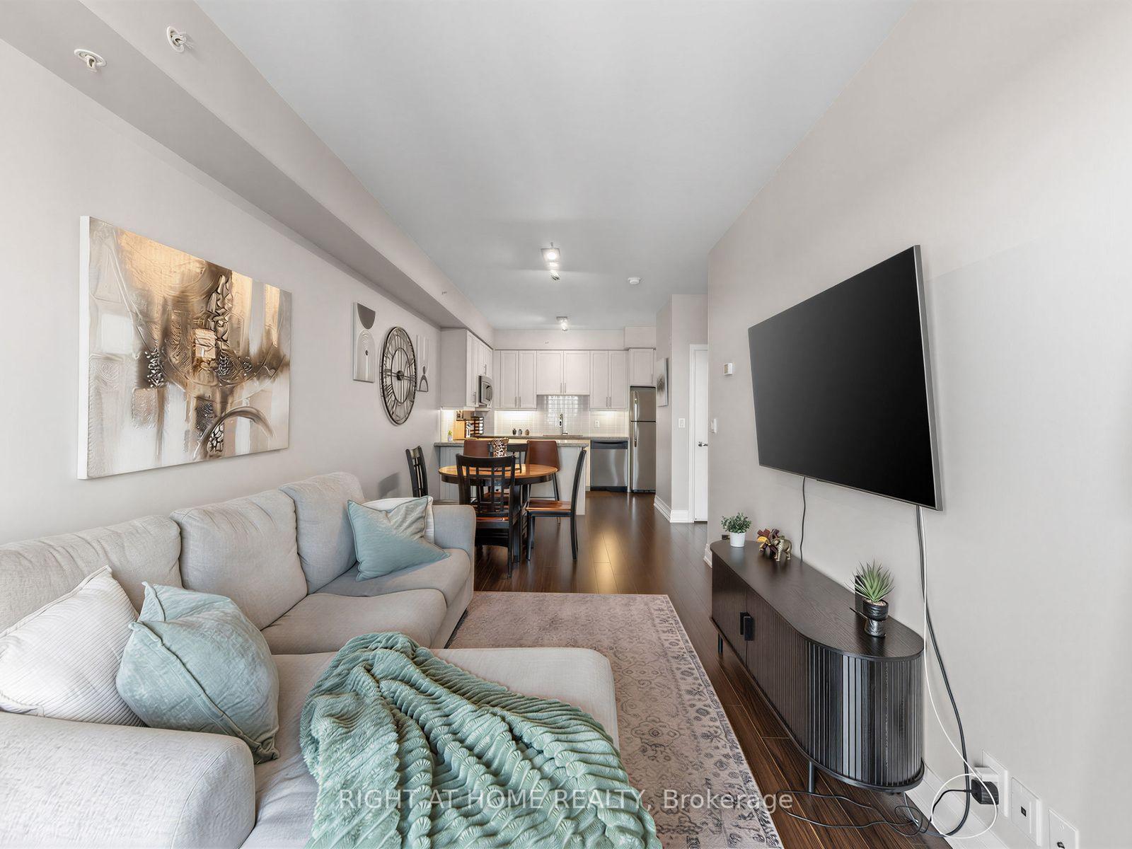Photo 15 of Unit 808, 24 Woodstream Boulevard, Vaughan, Vaughan Grove — HOMEH