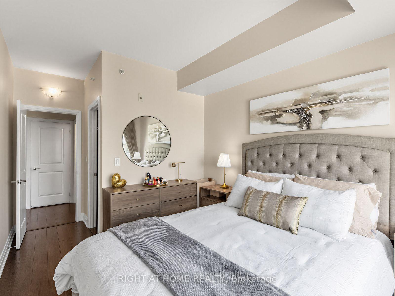 Photo 19 of Unit 808, 24 Woodstream Boulevard, Vaughan, Vaughan Grove — HOMEH