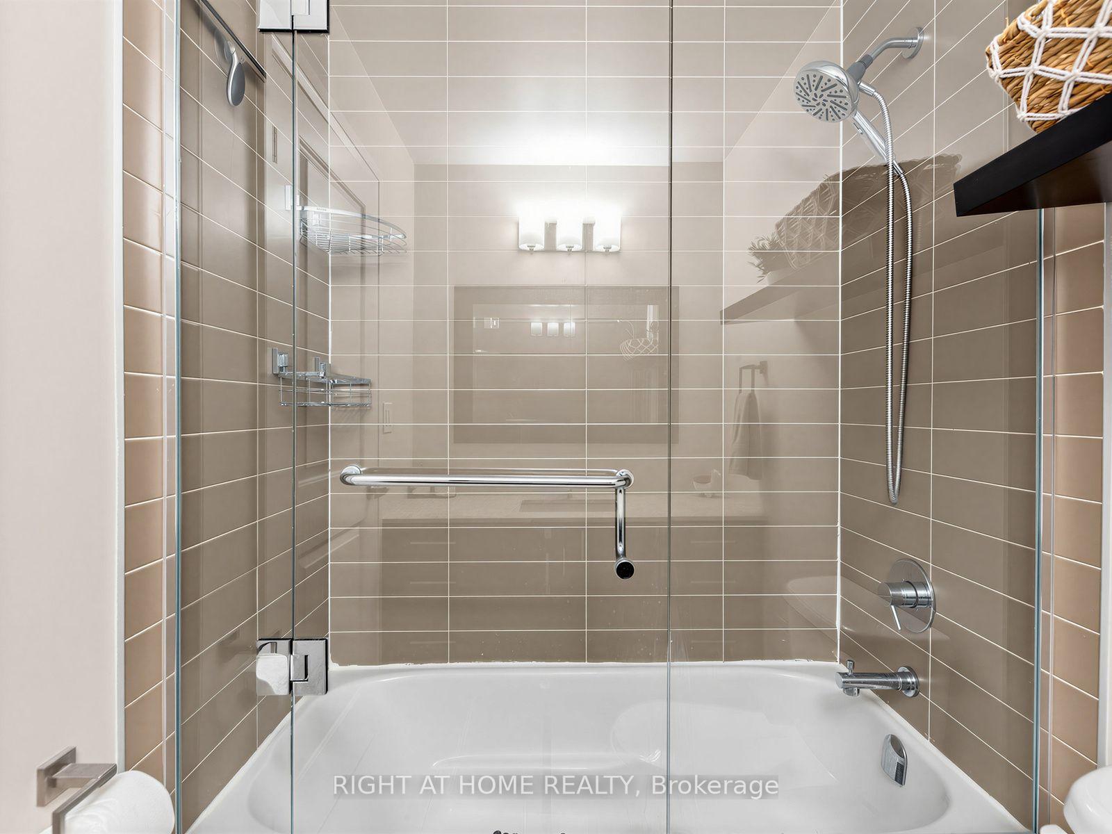 Photo 23 of Unit 808, 24 Woodstream Boulevard, Vaughan, Vaughan Grove — HOMEH