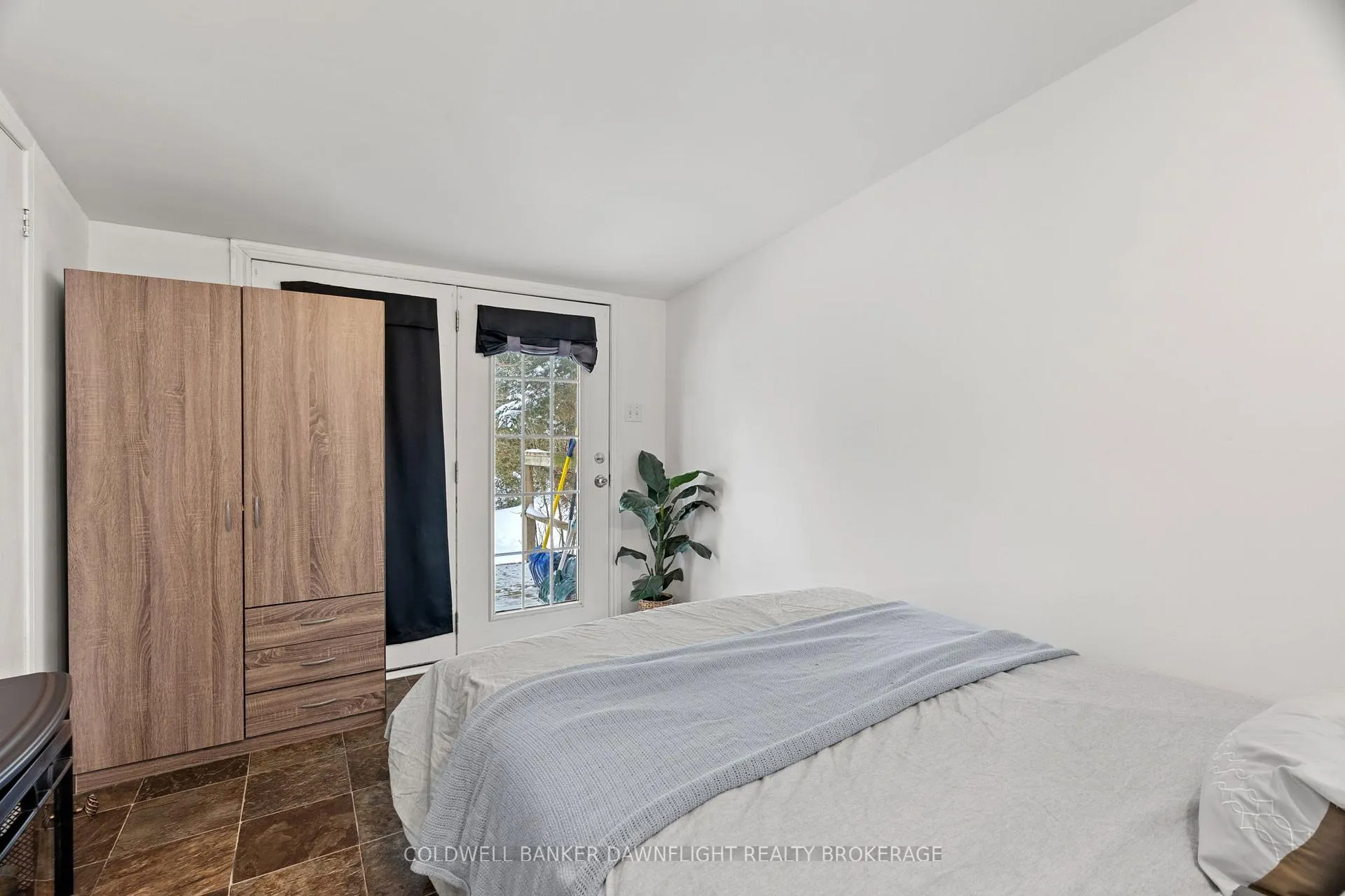 Photo 14 of 237 Huron Street W, South Huron, Exeter — HOMEH