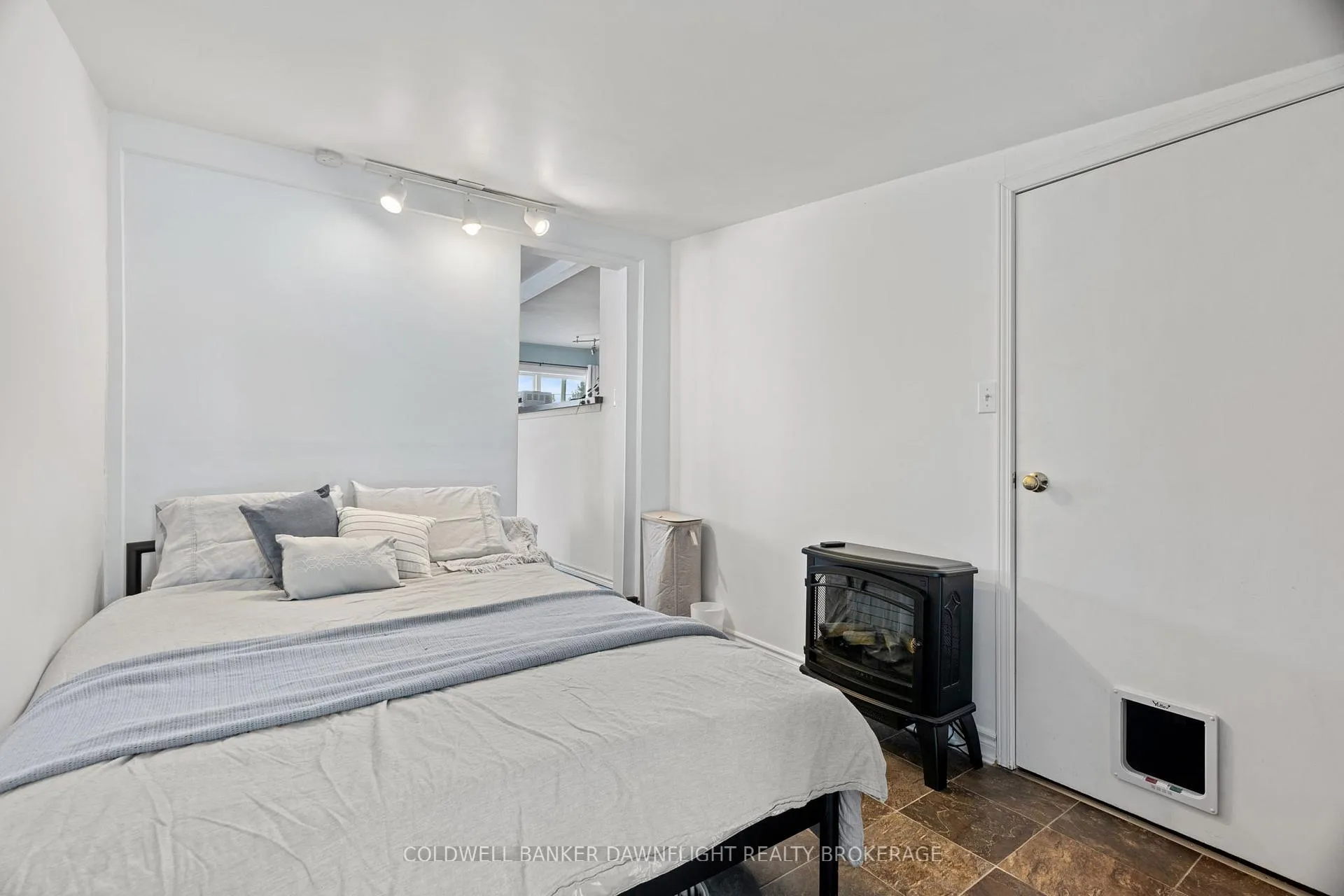 Photo 16 of 237 Huron Street W, South Huron, Exeter — HOMEH
