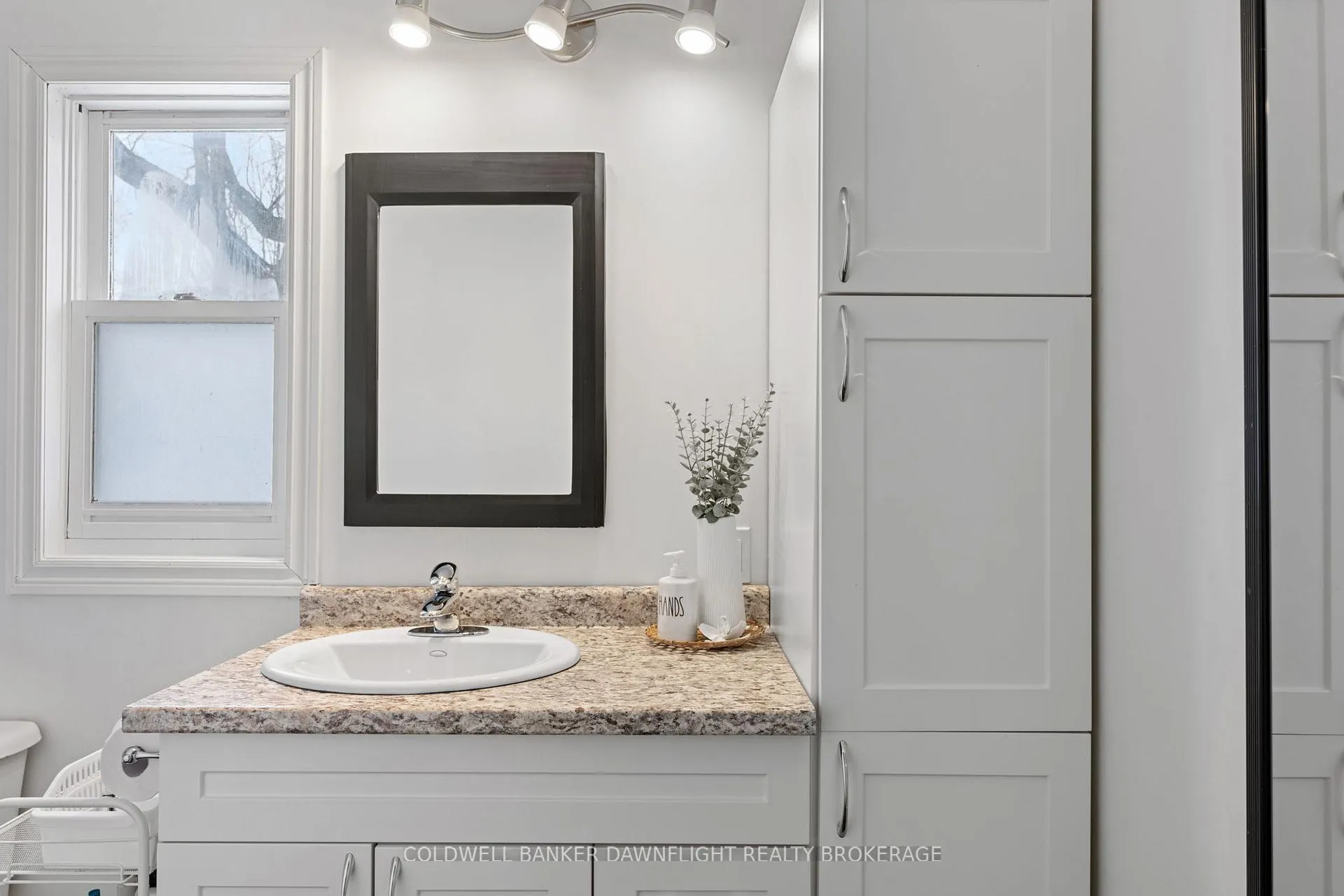 Photo 19 of 237 Huron Street W, South Huron, Exeter — HOMEH