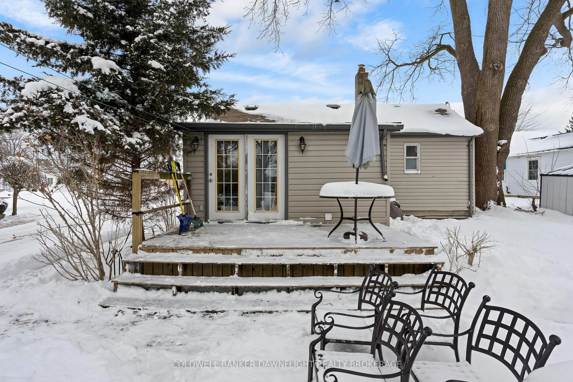 Photo 23 of 237 Huron Street W, South Huron, Exeter — HOMEH