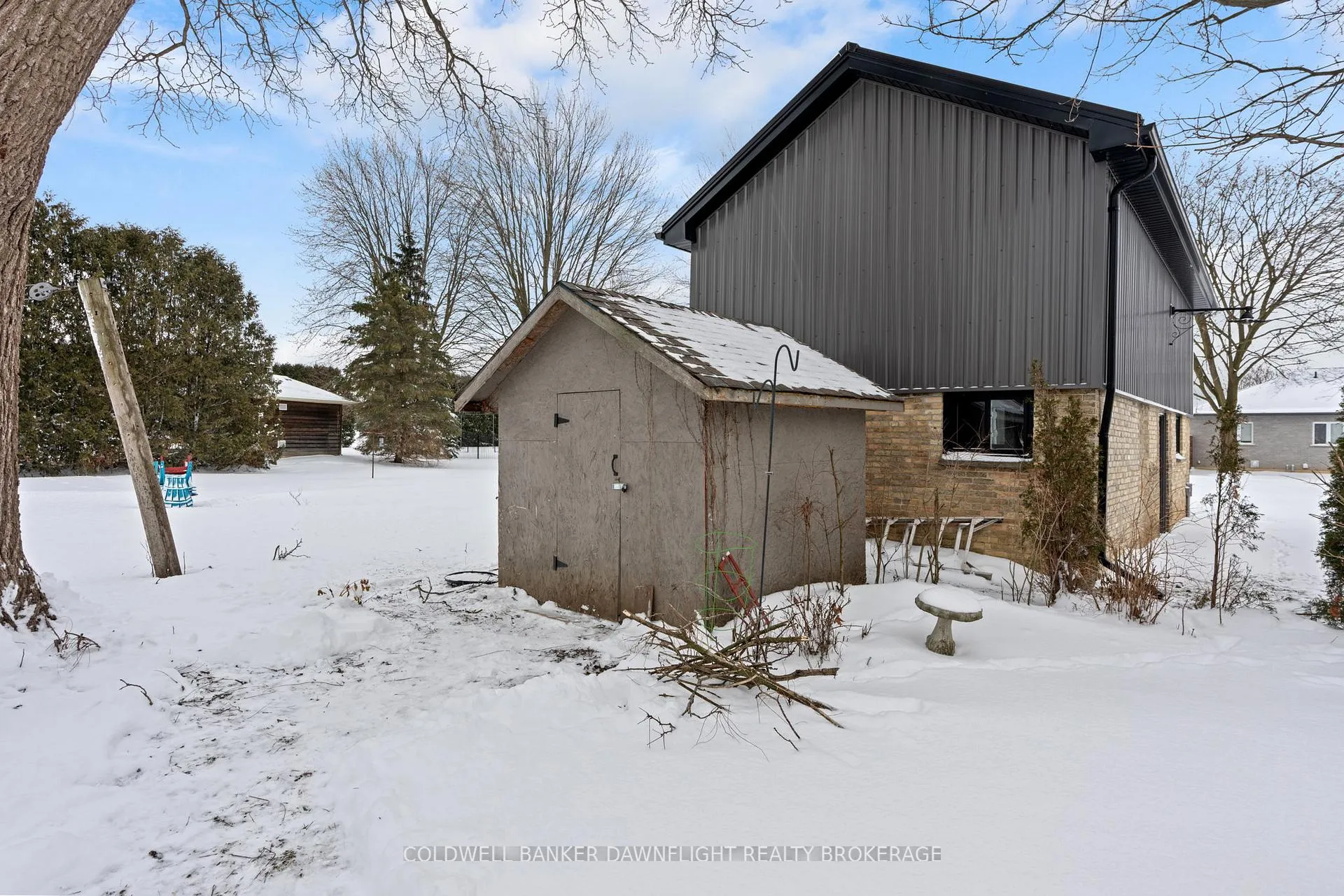 Photo 25 of 237 Huron Street W, South Huron, Exeter — HOMEH