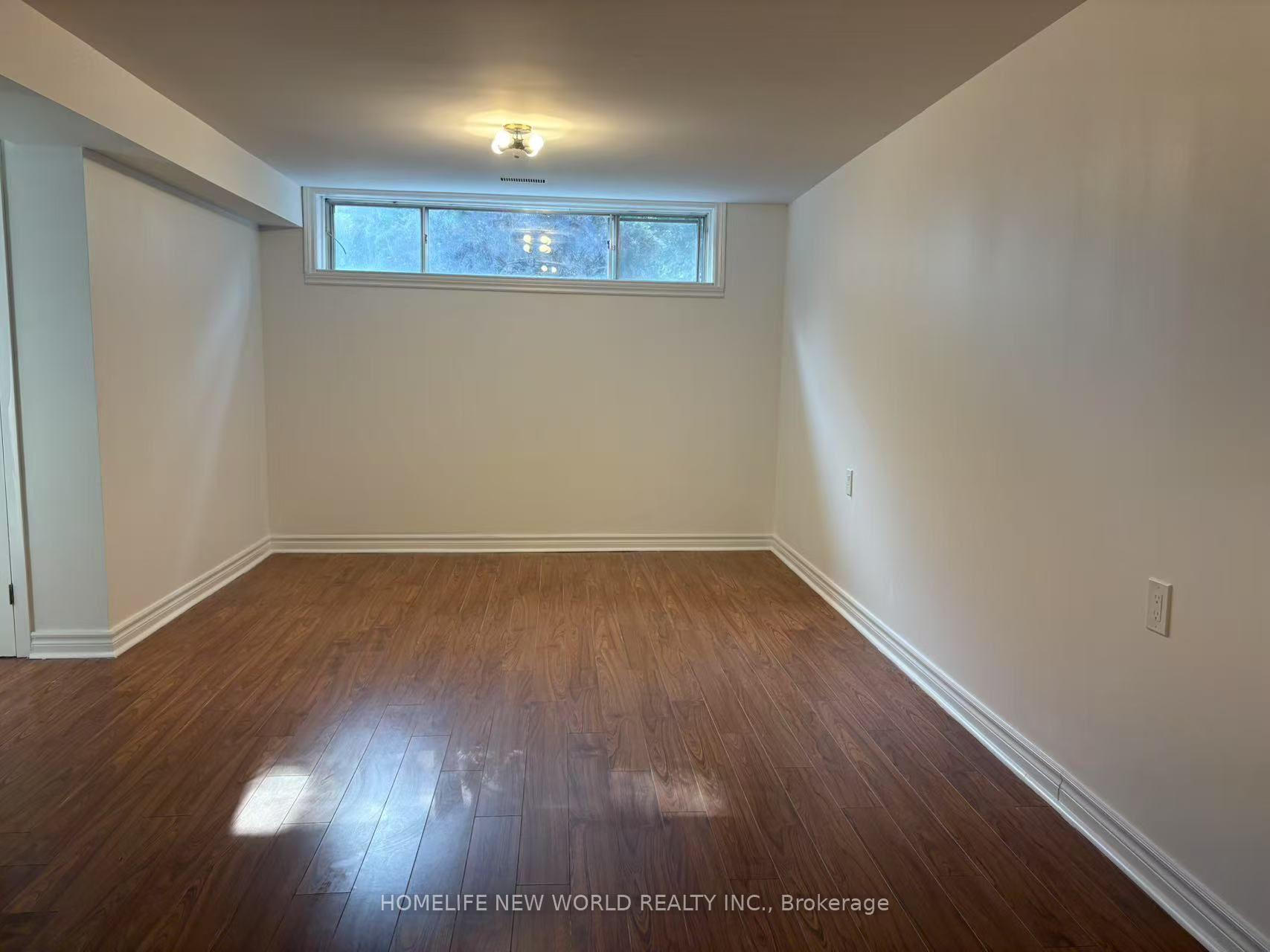 Photo 18 of 23 Chase Road, North York, Bayview Village — HOMEH