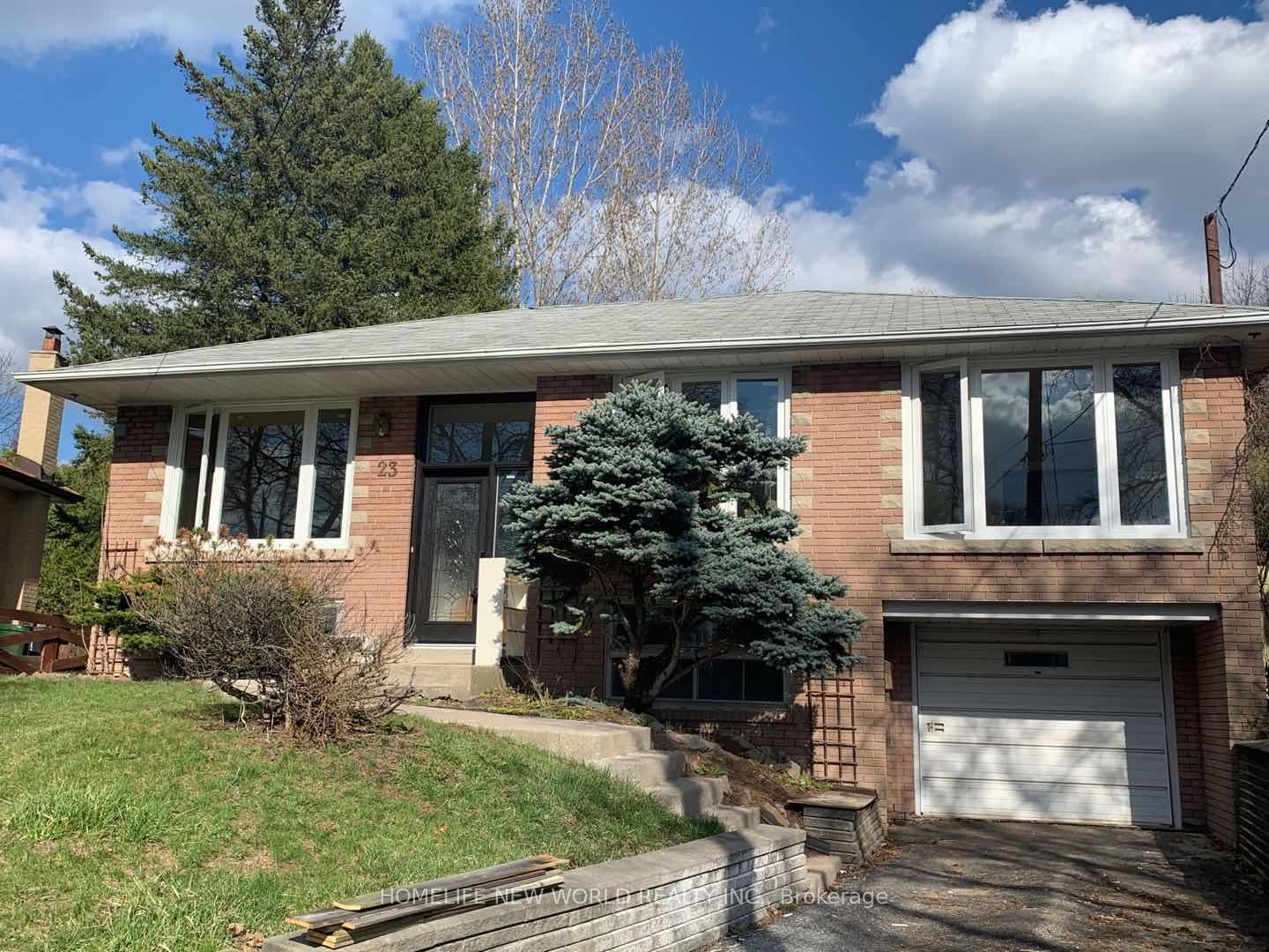 Photo 19 of 23 Chase Road, North York, Bayview Village — HOMEH