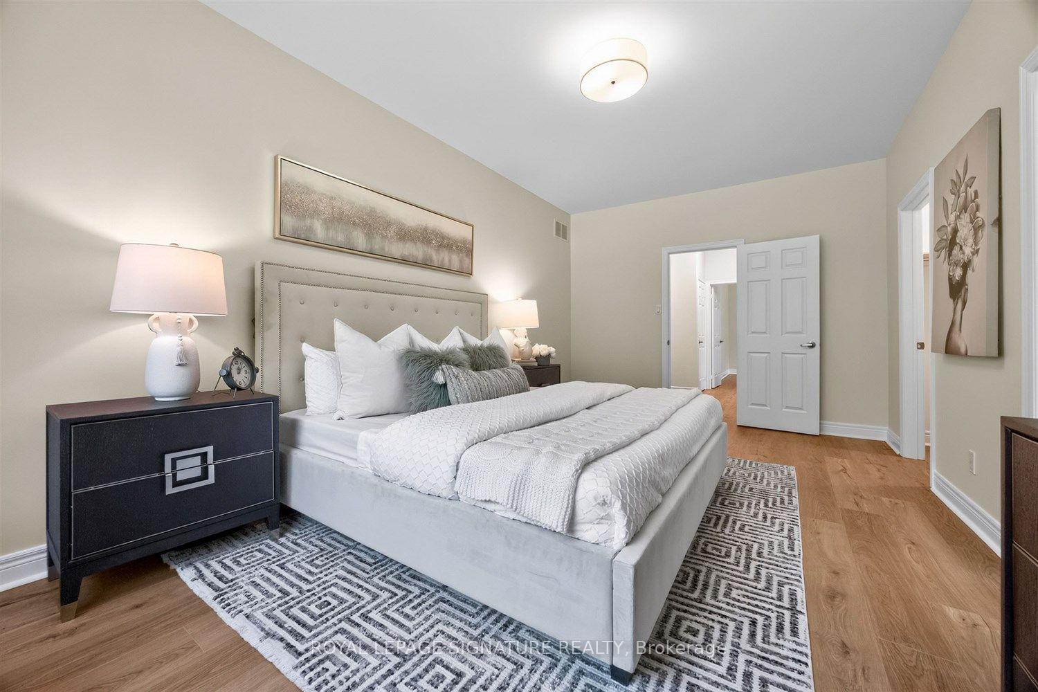 Photo 44 of 10 Purt Court, Barrie, Bayshore — HOMEH