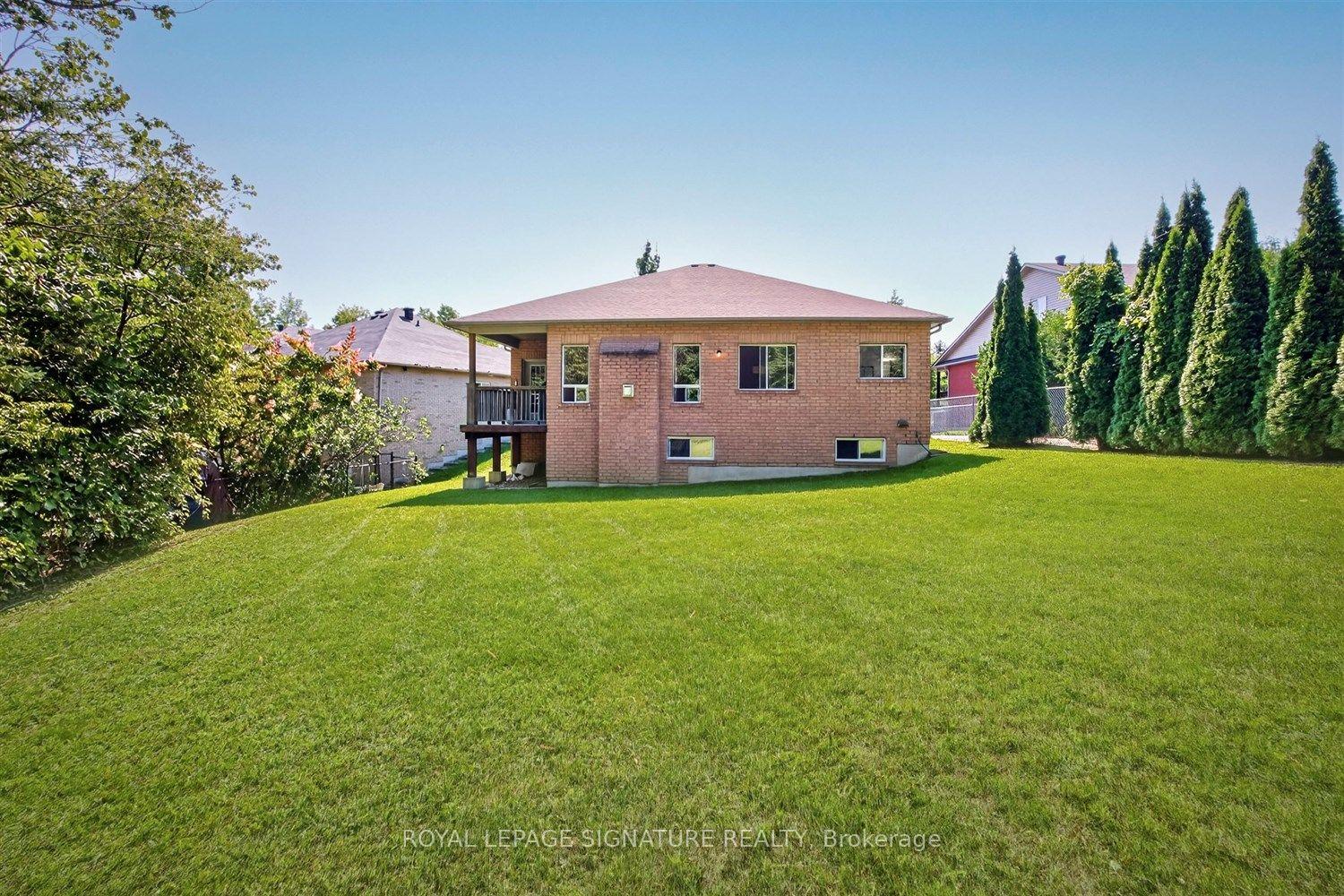 Photo 68 of 10 Purt Court, Barrie, Bayshore — HOMEH