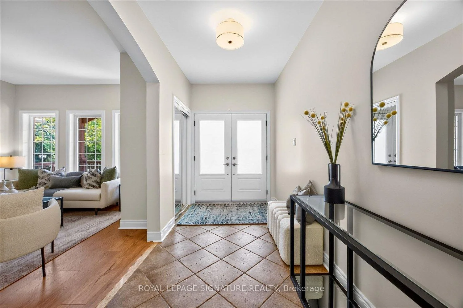 Photo 8 of 10 Purt Court, Barrie, Bayshore — HOMEH