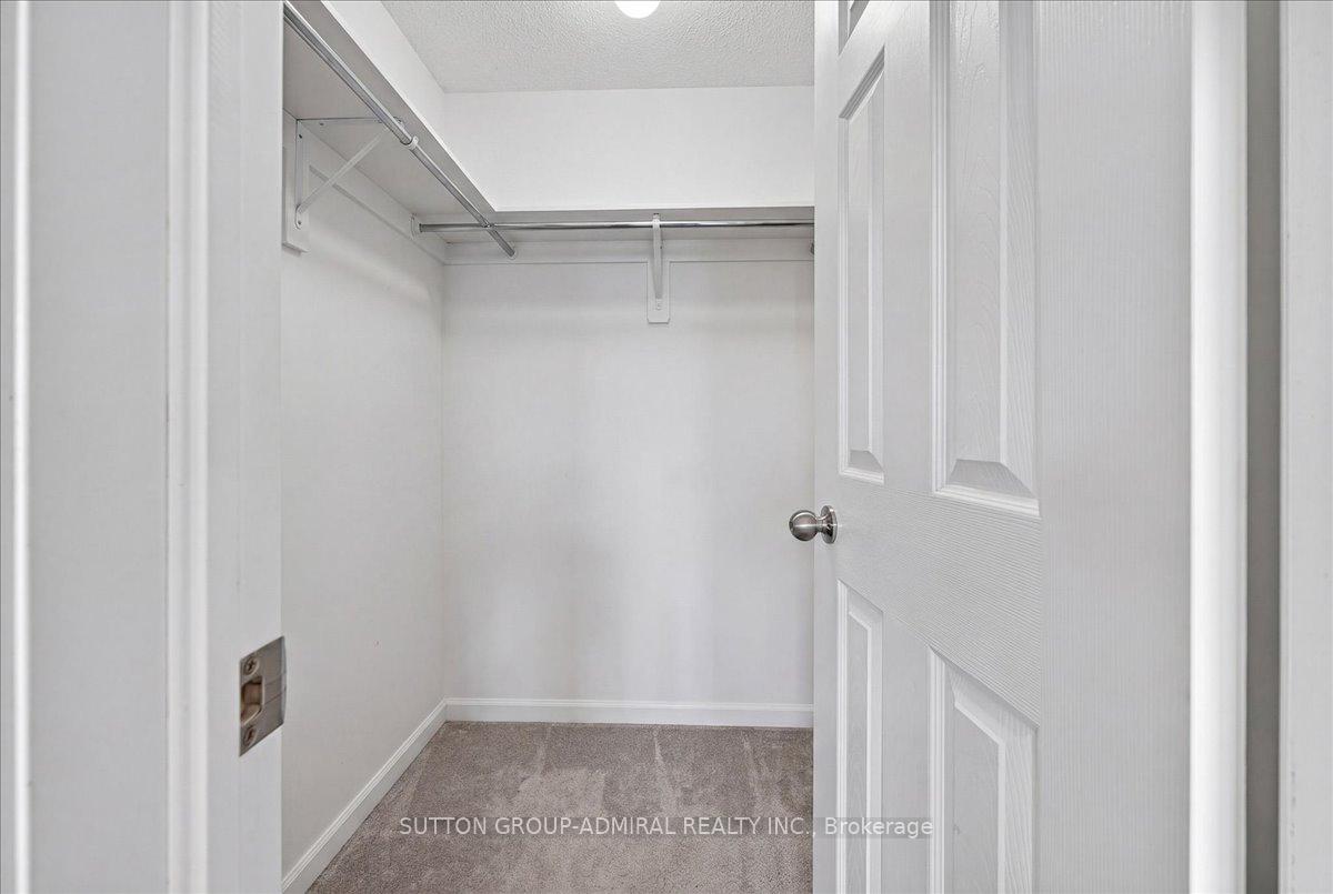 Photo 15 of 6 White Crescent, Barrie, Holly — HOMEH