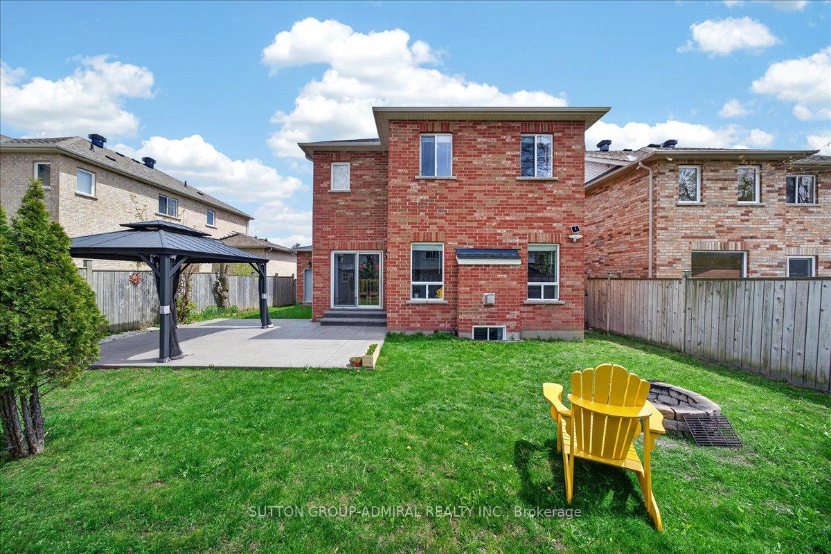 Photo 33 of 6 White Crescent, Barrie, Holly — HOMEH
