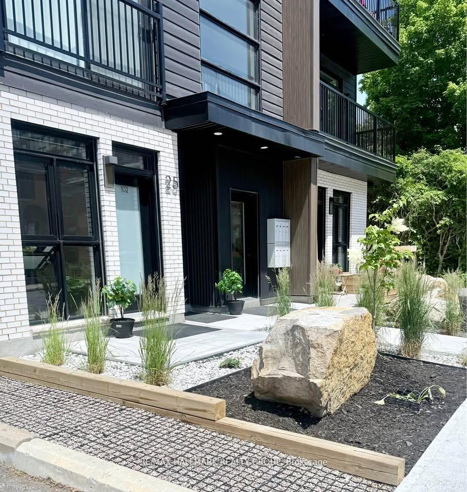 Photo 2 of Unit 303, 25 Grant Street, Ottawa, Hintonburg — HOMEH