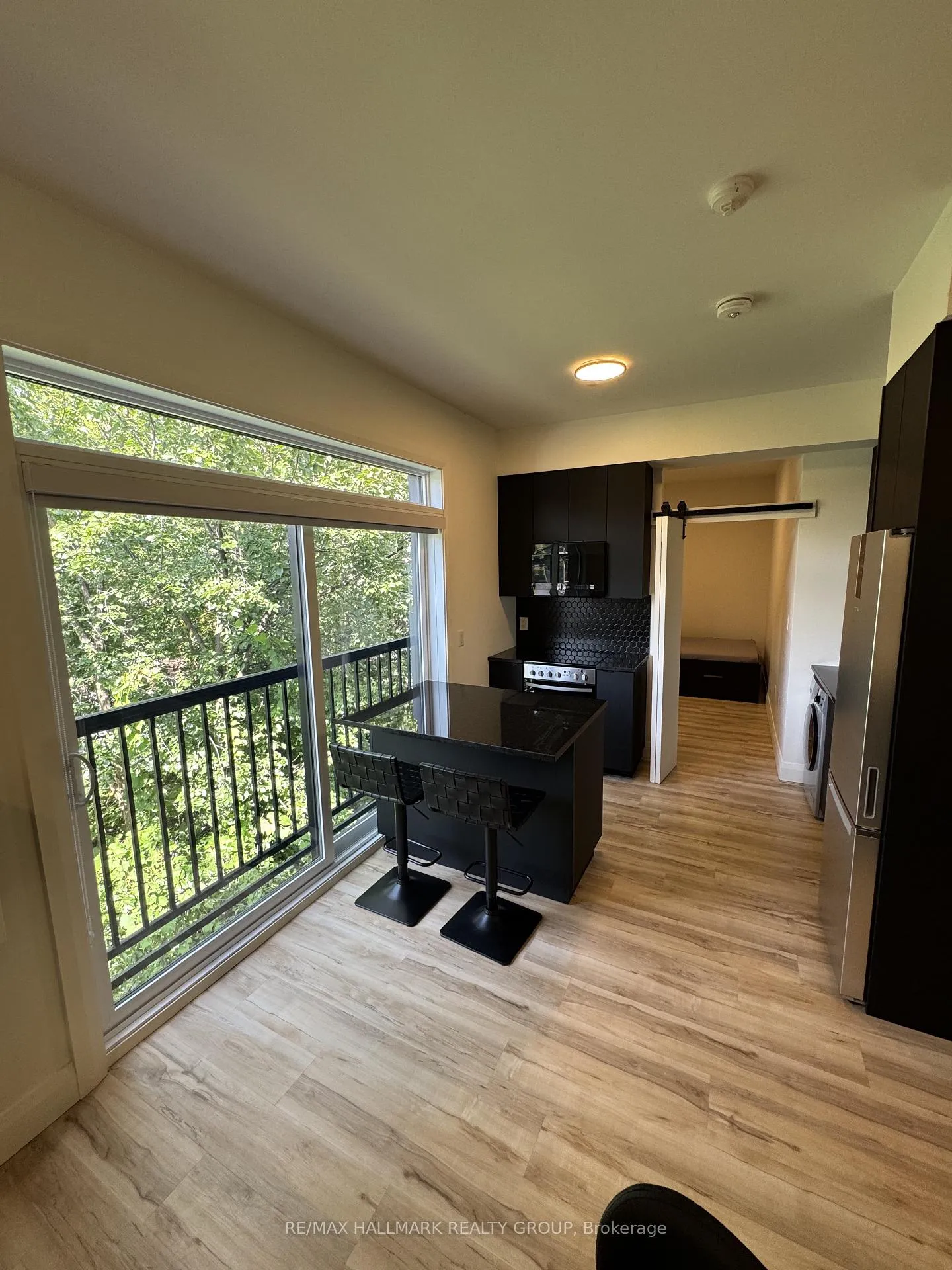 Photo 6 of Unit 303, 25 Grant Street, Ottawa, Hintonburg — HOMEH