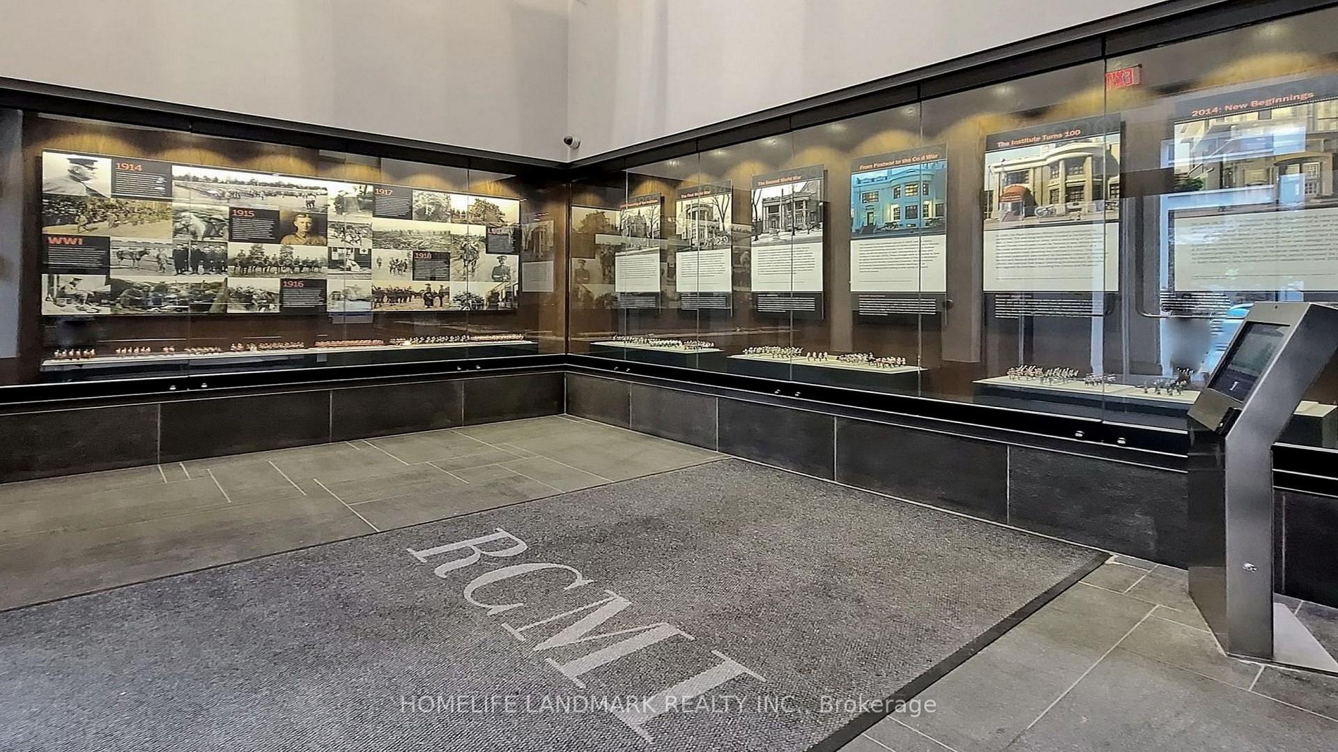 Photo 3 of Unit 803, 426 University Avenue, Toronto, Kensington-Chinatown — HOMEH