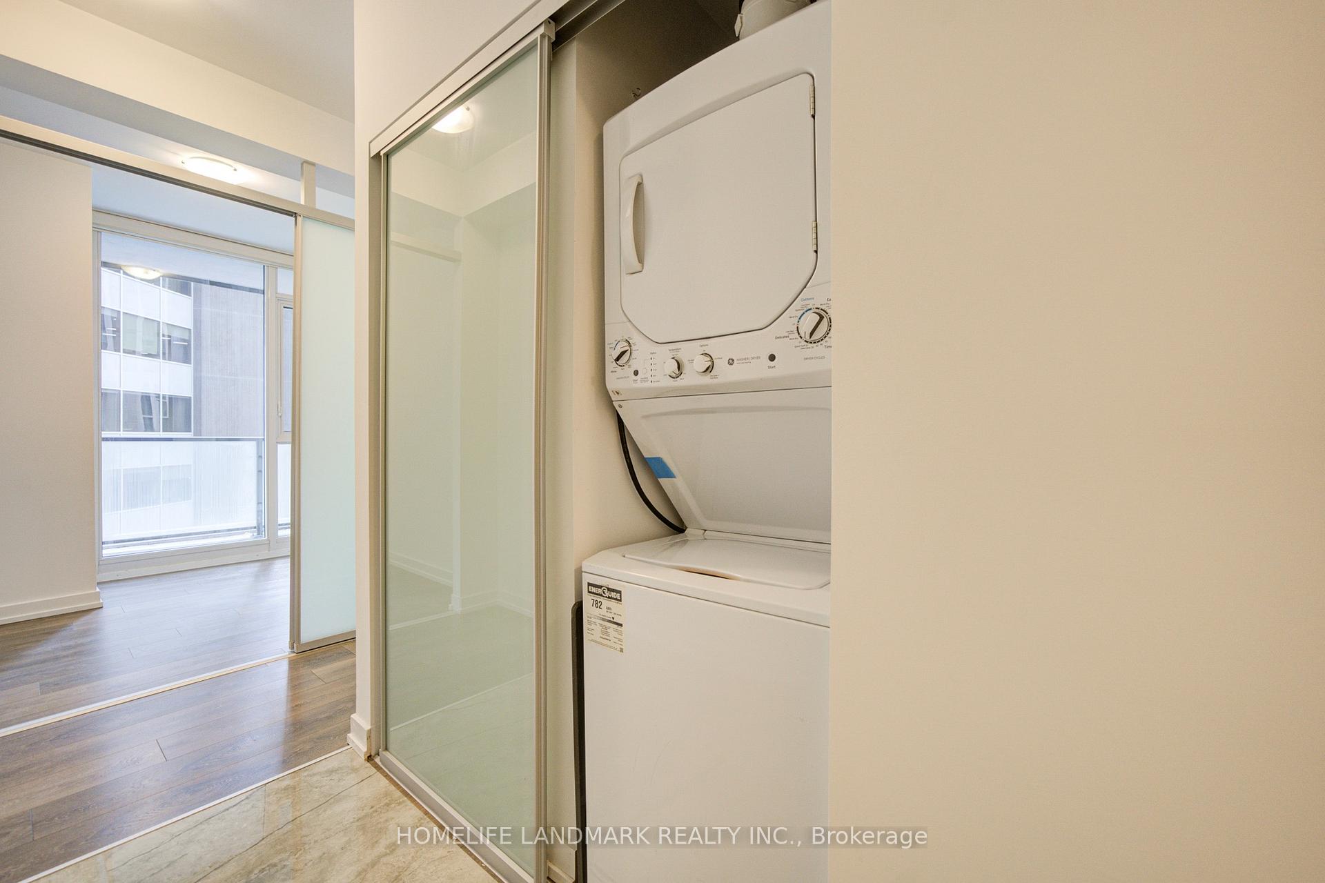 Photo 5 of Unit 803, 426 University Avenue, Toronto, Kensington-Chinatown — HOMEH