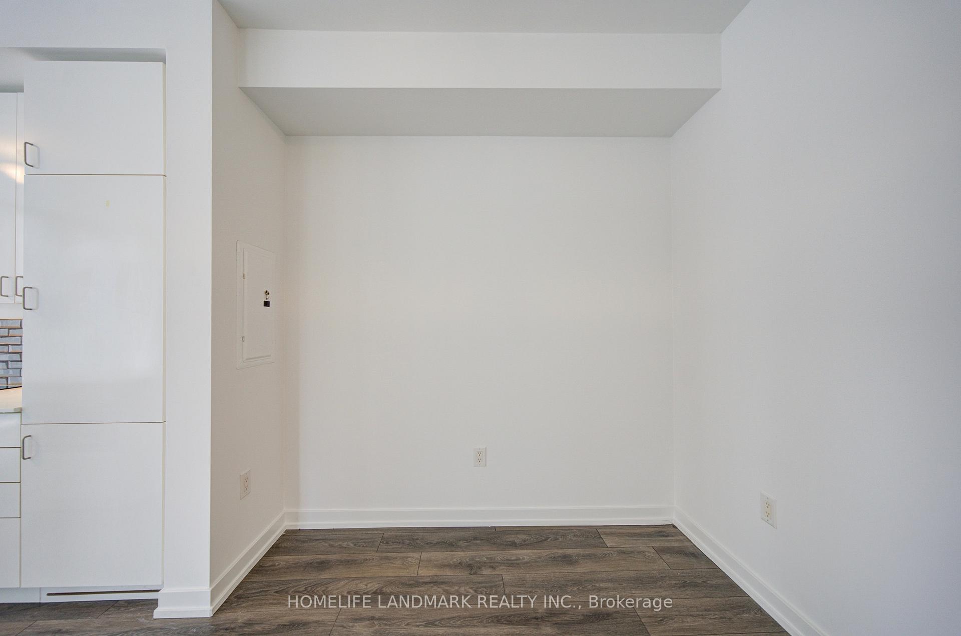Photo 8 of Unit 803, 426 University Avenue, Toronto, Kensington-Chinatown — HOMEH