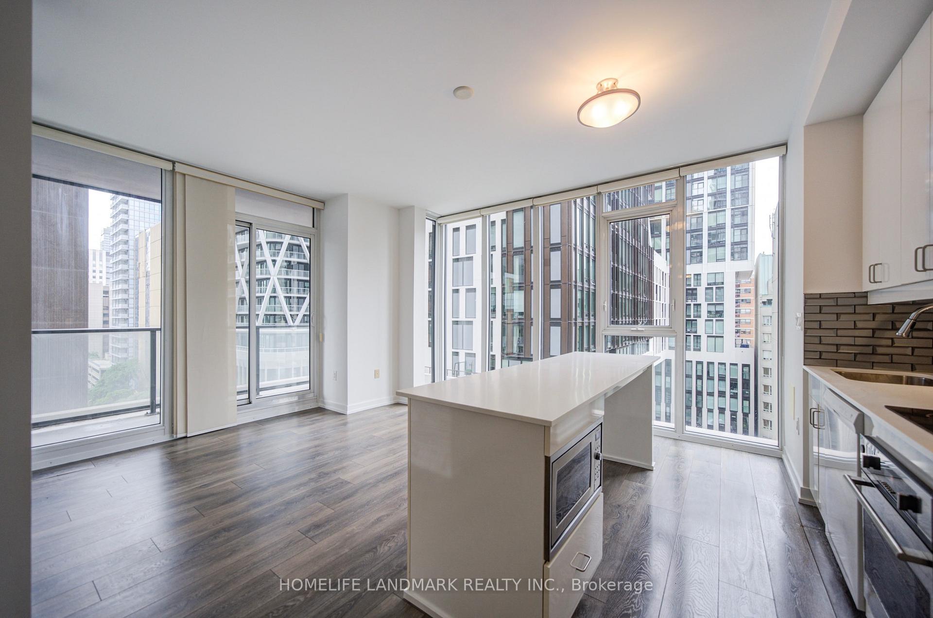 Photo 11 of Unit 803, 426 University Avenue, Toronto, Kensington-Chinatown — HOMEH