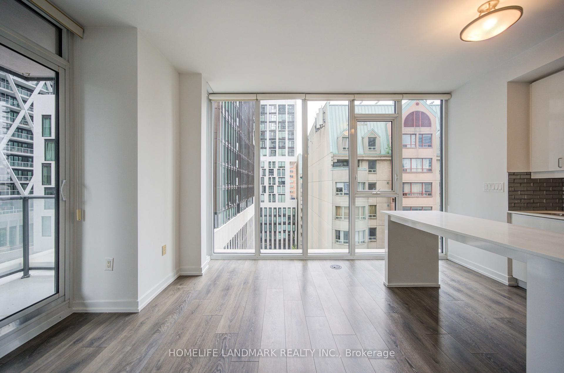 Photo 19 of Unit 803, 426 University Avenue, Toronto, Kensington-Chinatown — HOMEH