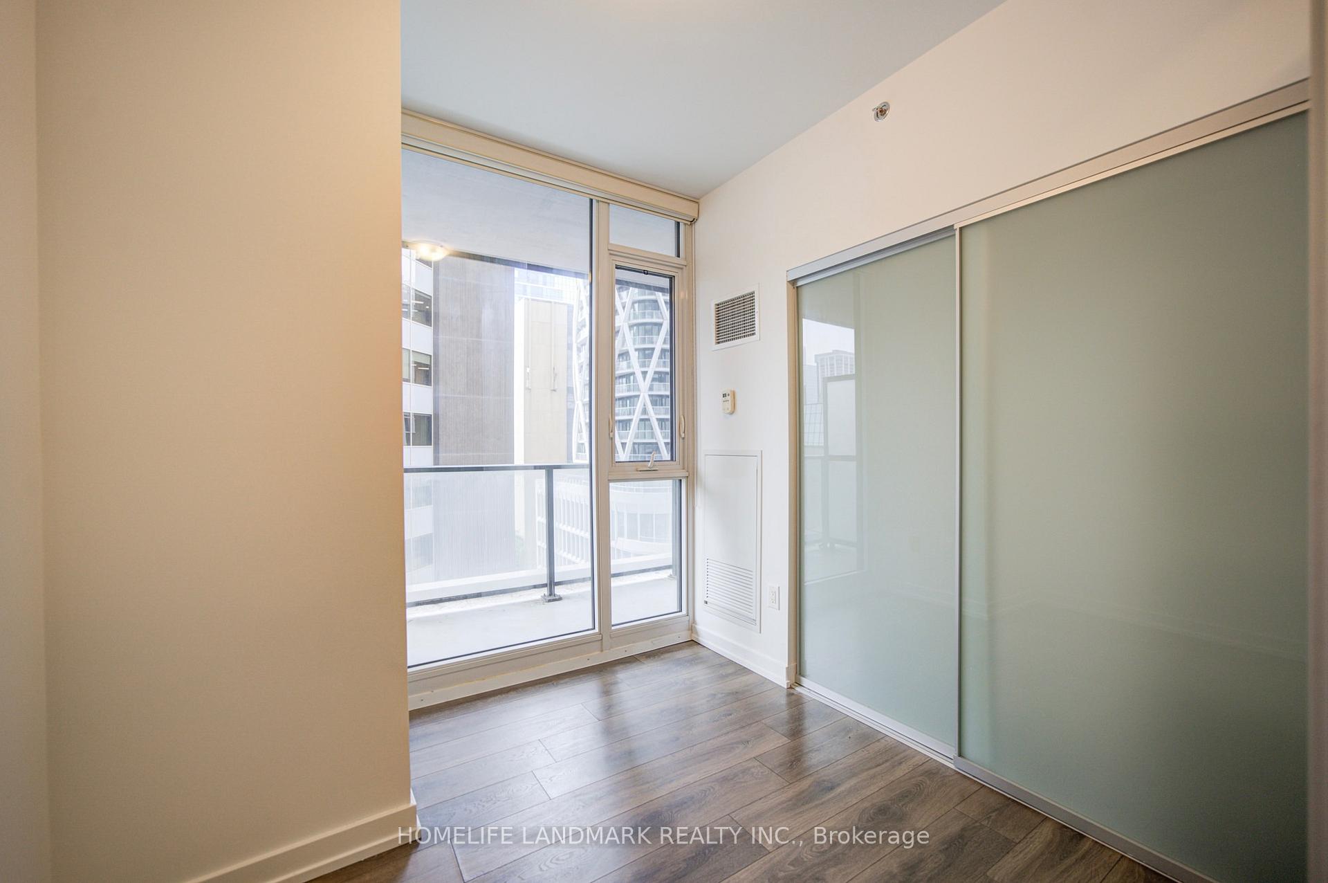 Photo 24 of Unit 803, 426 University Avenue, Toronto, Kensington-Chinatown — HOMEH