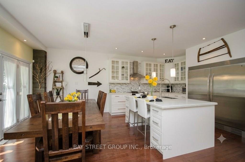 Photo 5 of 133 Riveredge Drive, Georgina, Keswick North — HOMEH
