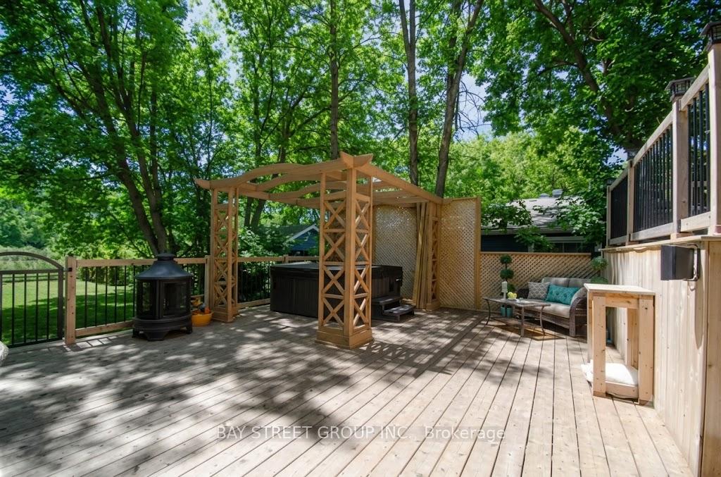 Photo 16 of 133 Riveredge Drive, Georgina, Keswick North — HOMEH
