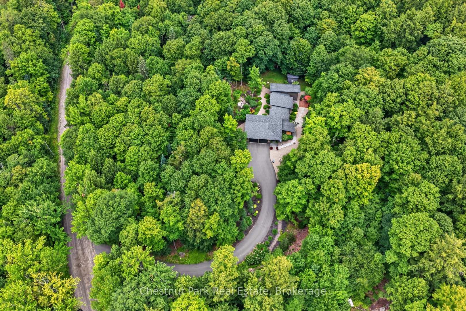 Photo of 115 Lindgren Road E