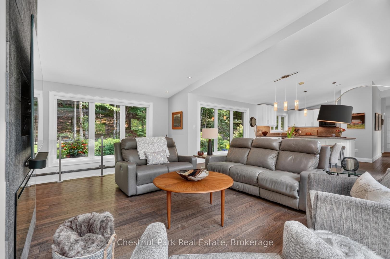 Photo 13 of 115 Lindgren Road E, Huntsville, Brunel — HOMEH