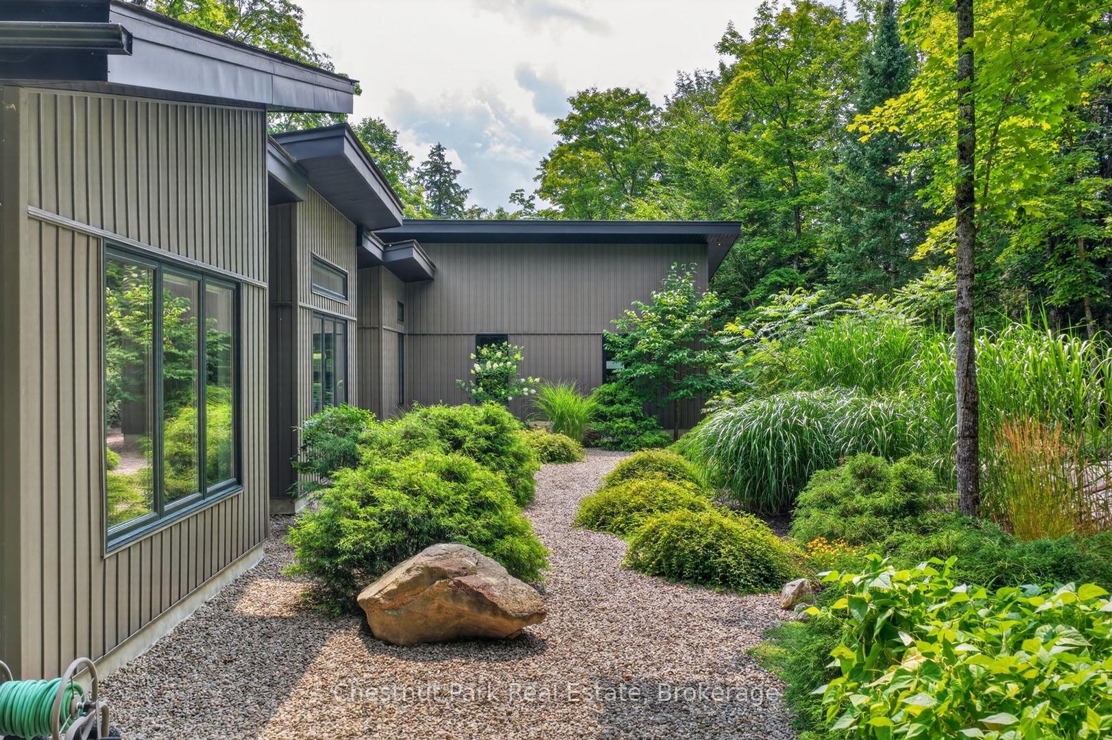 Photo 37 of 115 Lindgren Road E, Huntsville, Brunel — HOMEH