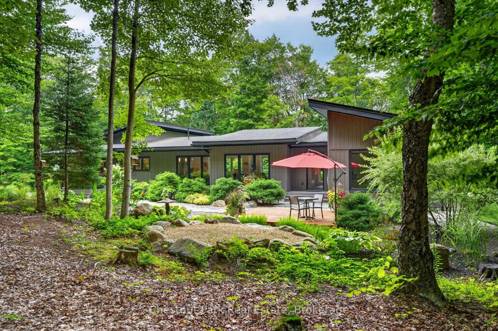 Photo 45 of 115 Lindgren Road E, Huntsville, Brunel — HOMEH