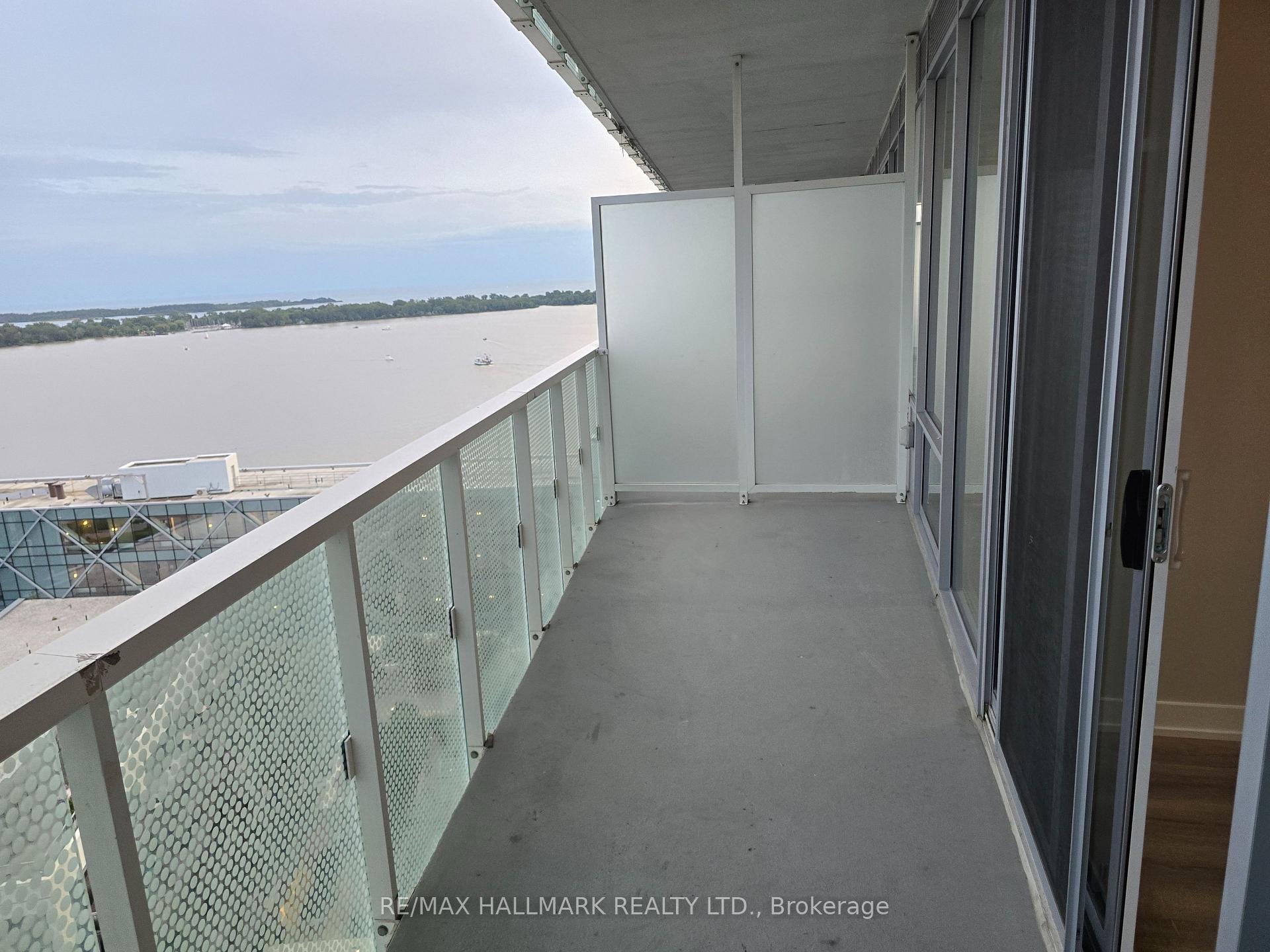 Photo 3 of Unit 2210, 15 Queens Quay E, Toronto, Waterfront Communities — HOMEH