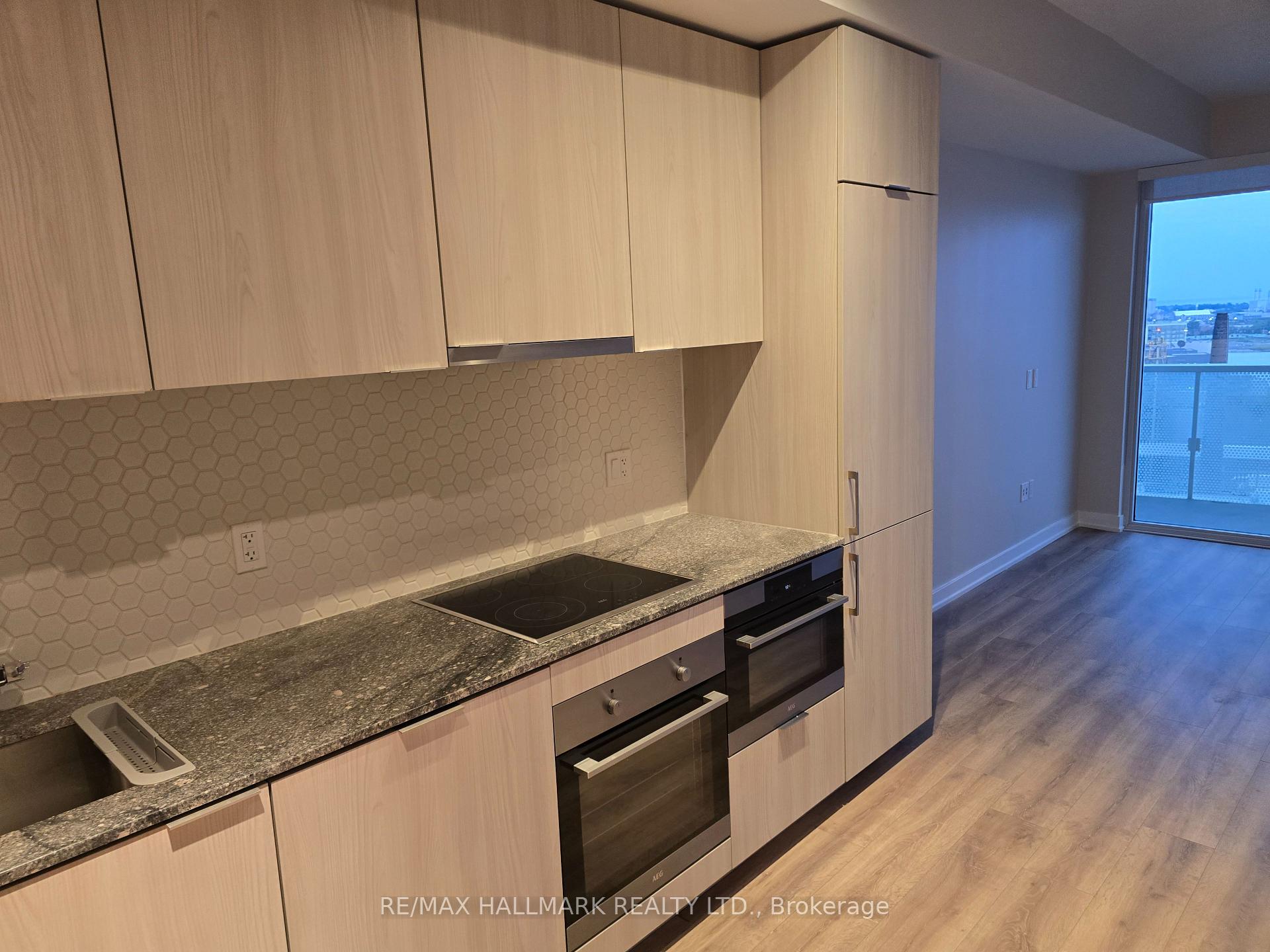 Photo 9 of Unit 2210, 15 Queens Quay E, Toronto, Waterfront Communities — HOMEH