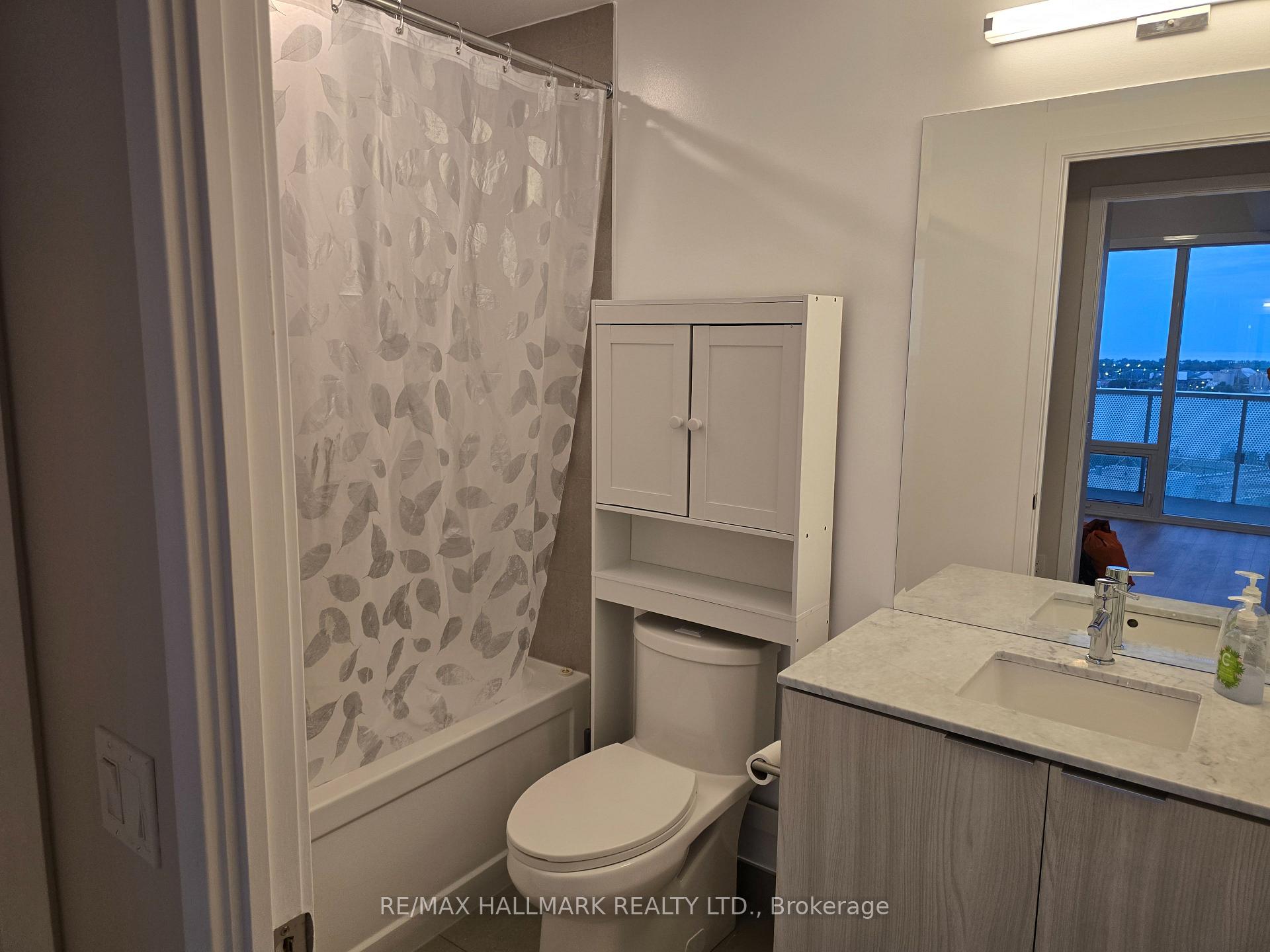 Photo 11 of Unit 2210, 15 Queens Quay E, Toronto, Waterfront Communities — HOMEH