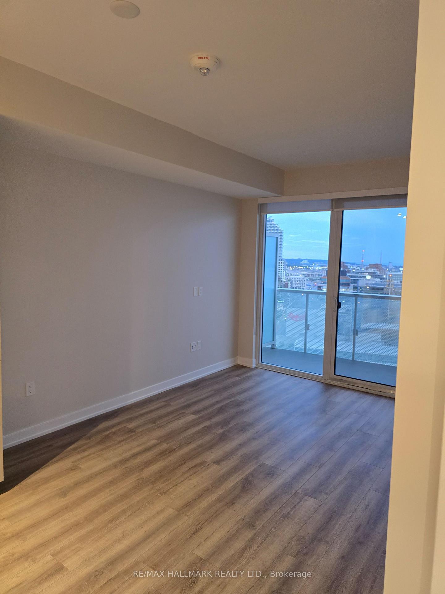 Photo 12 of Unit 2210, 15 Queens Quay E, Toronto, Waterfront Communities — HOMEH